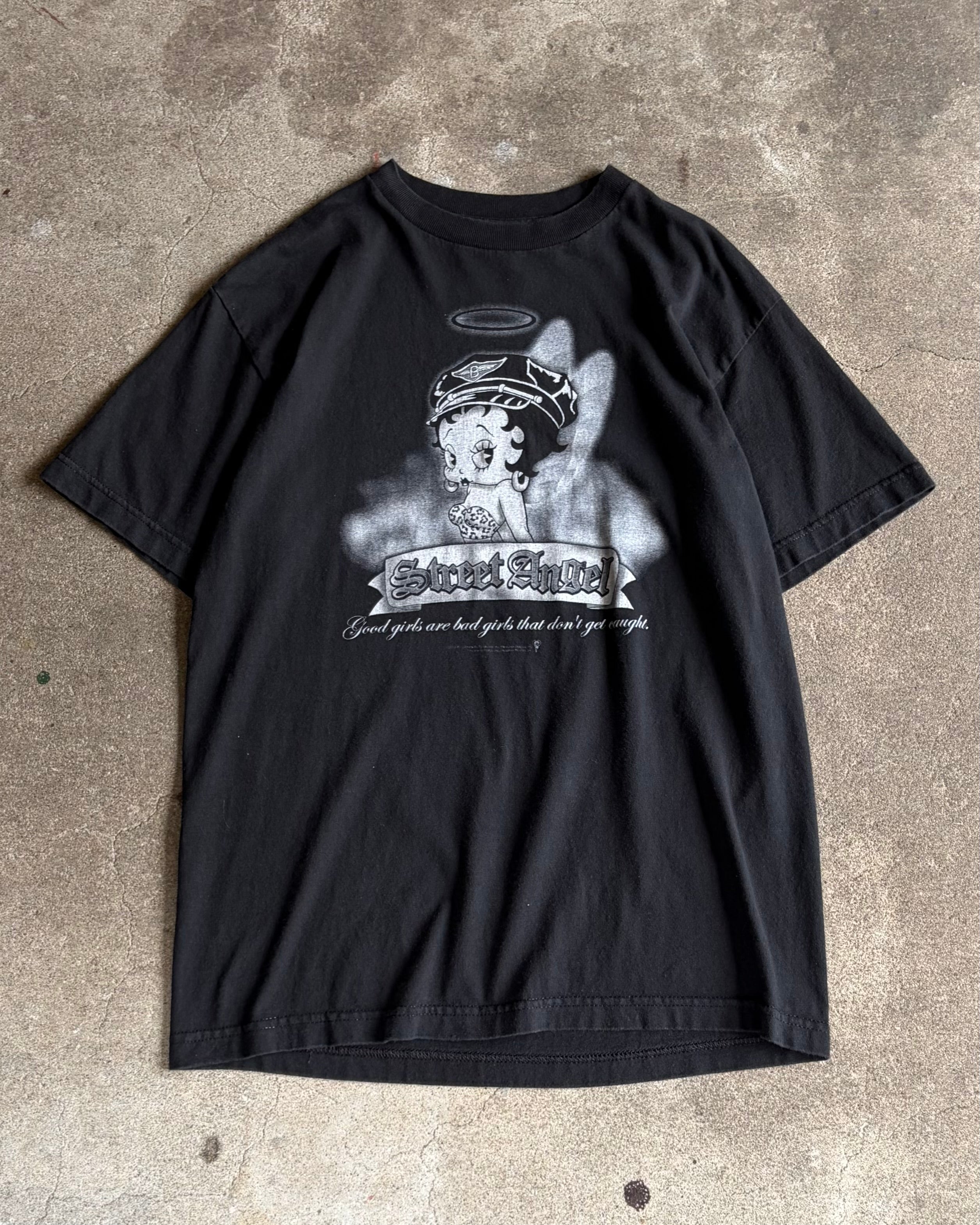 00’s Betty Boop
“Street Angel” character t-shirt medium
