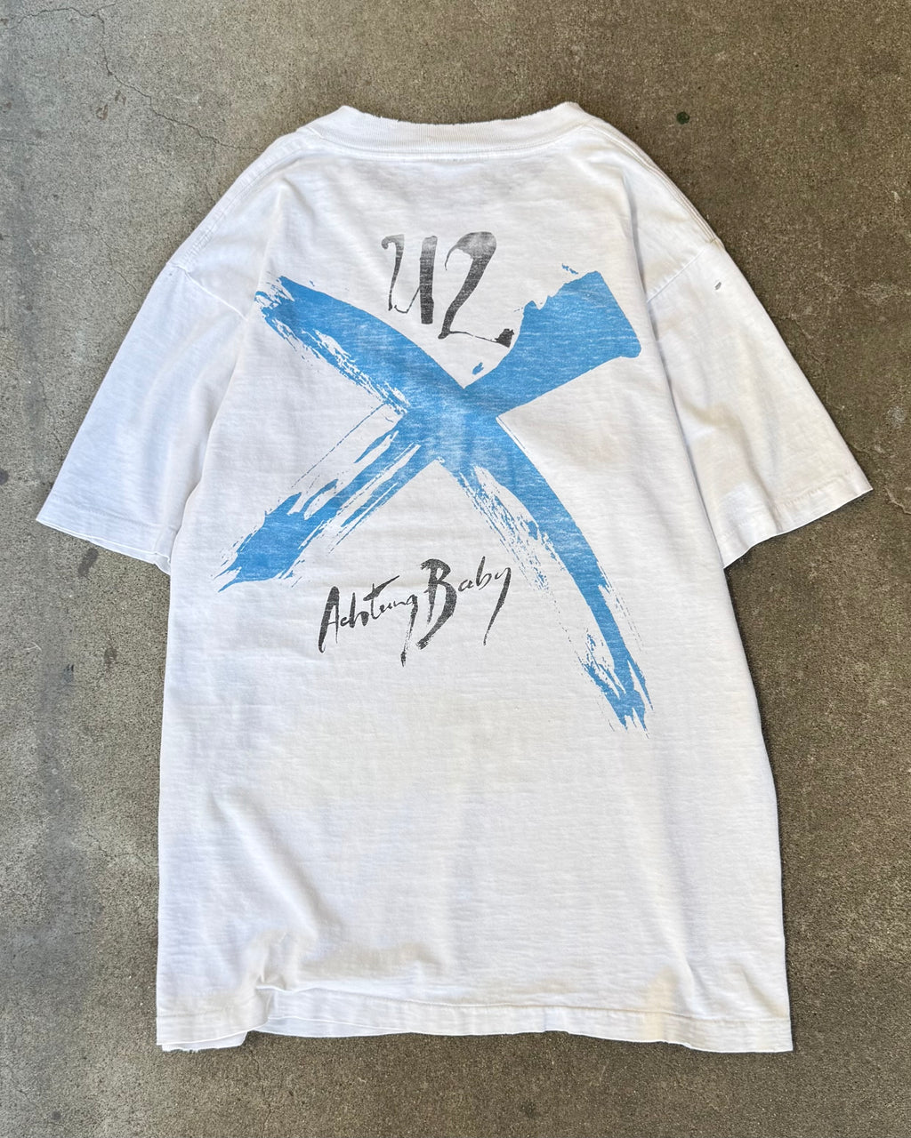 90’s “U2” “Achtung Bady” t-shirt large