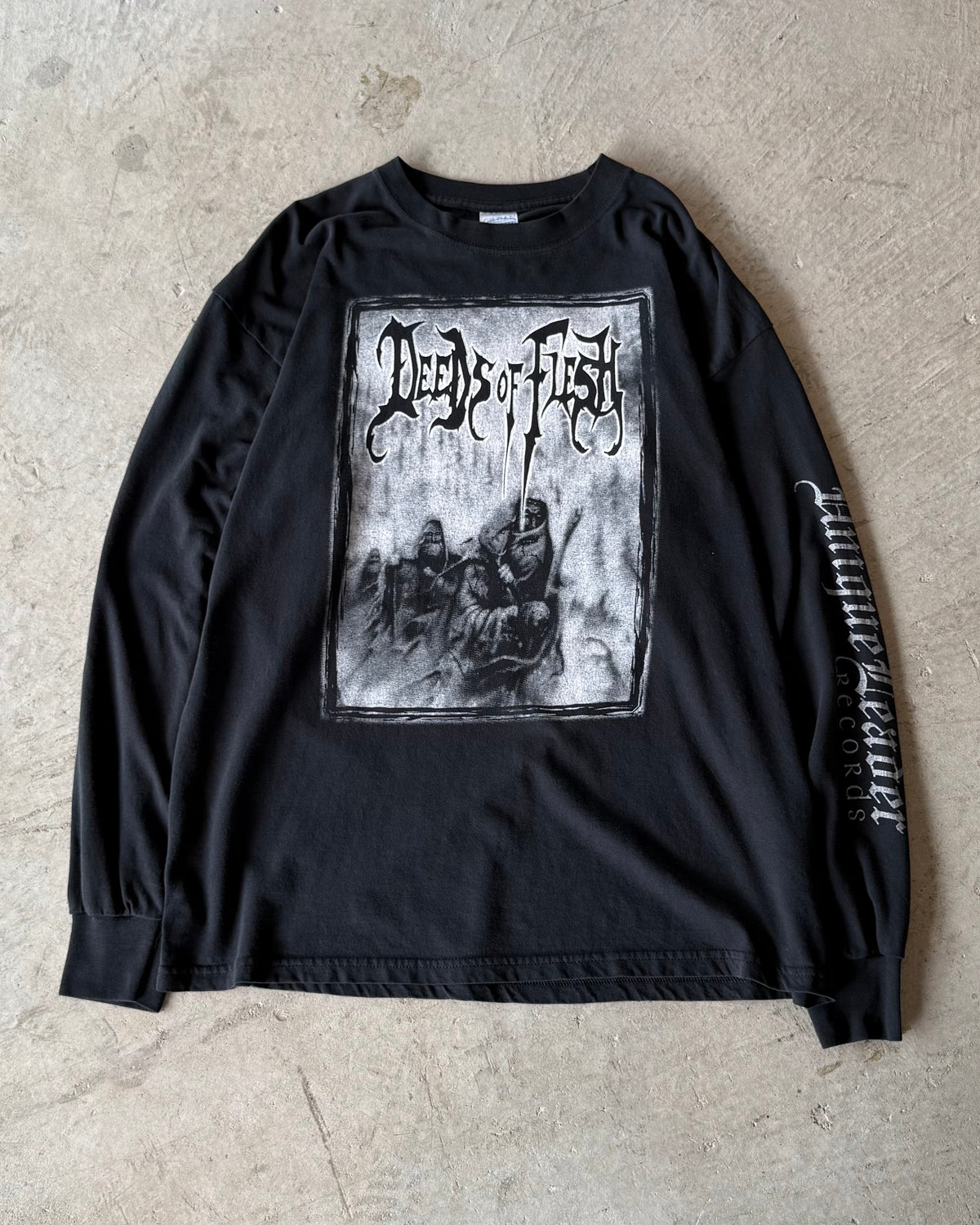 00’s “Deeds of Flesh”
band l/s t-shirt x-large