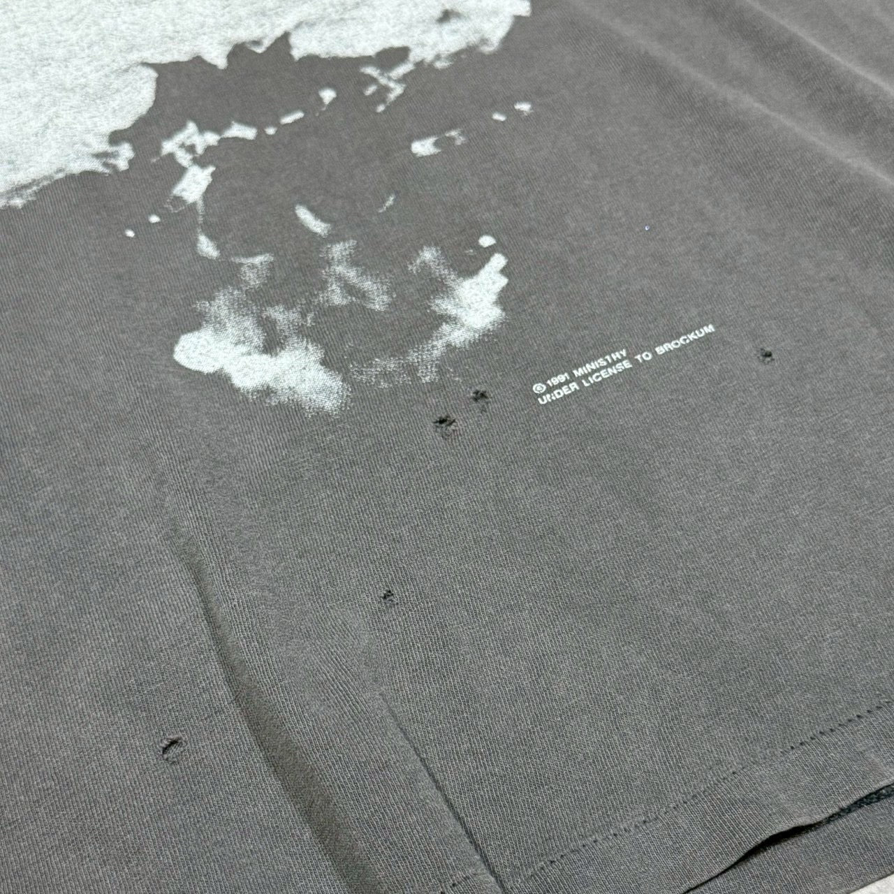 90’s “MINISTRY”
“The Mind Is a Terrible Thing to Taste” album tank top