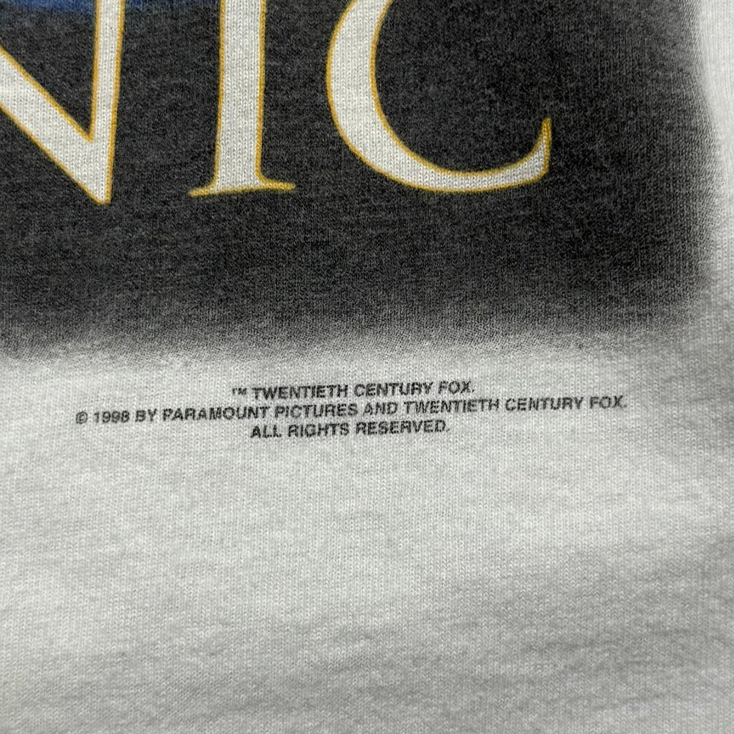 90’s “TITANIC” movie t-shirt