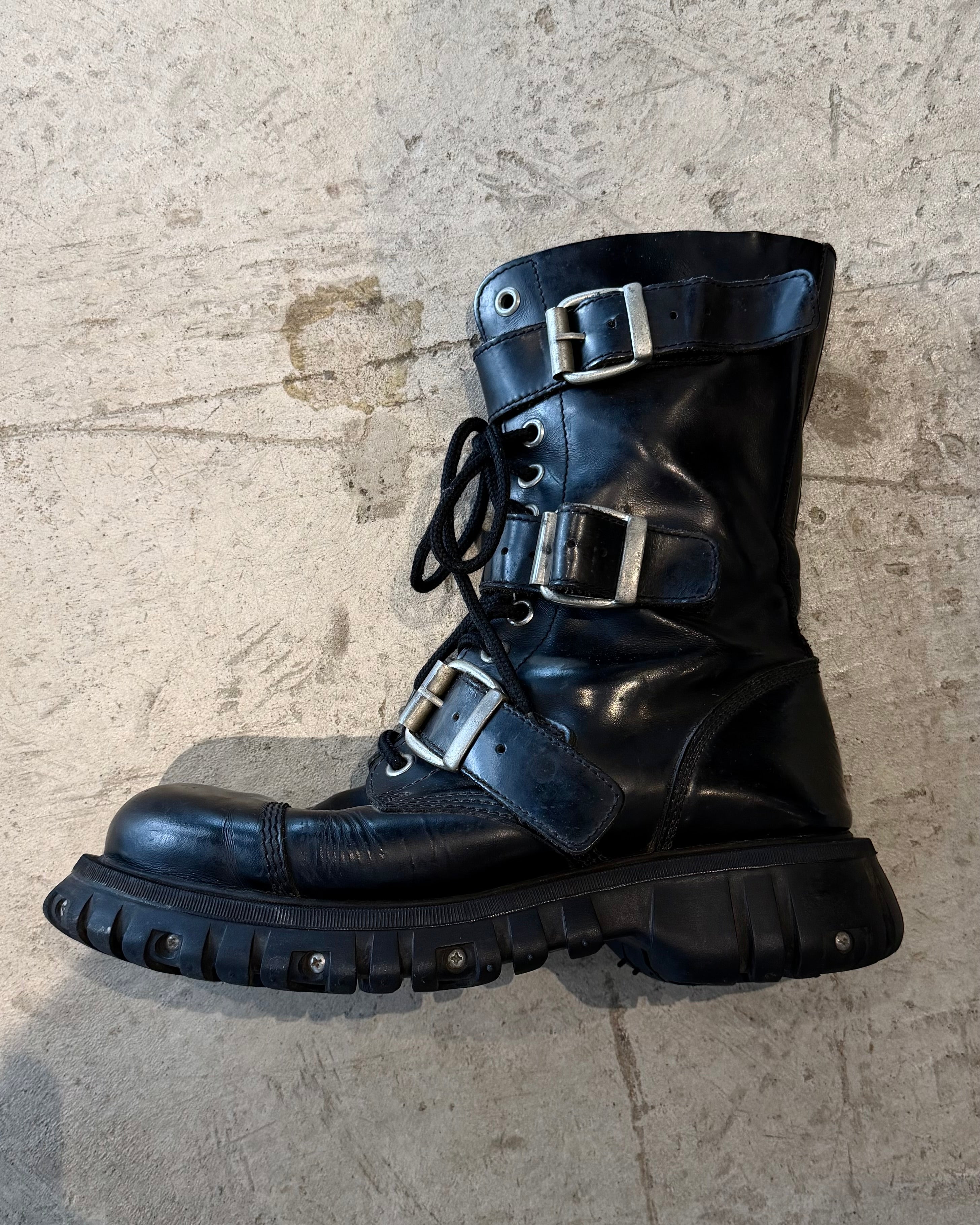 massiv 3buckle boots 12-loch