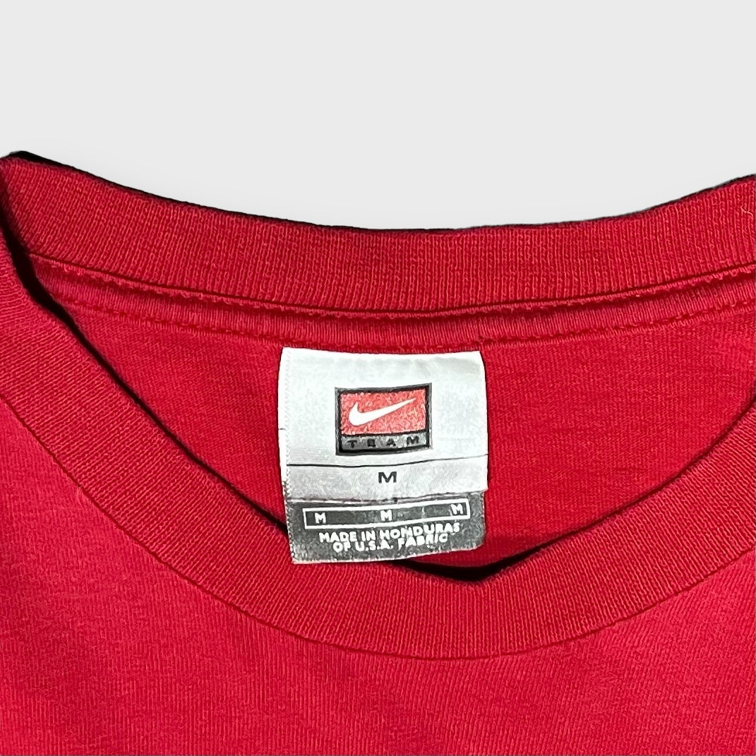 90’s NIKE
“Manchester United” t-shirt