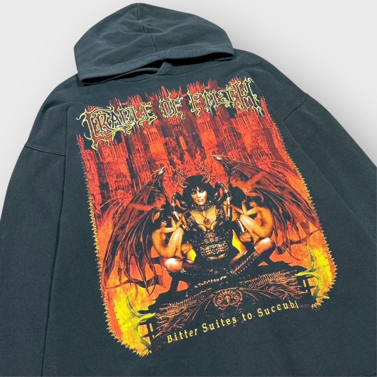 00’s “cradle of filth”
band pullover