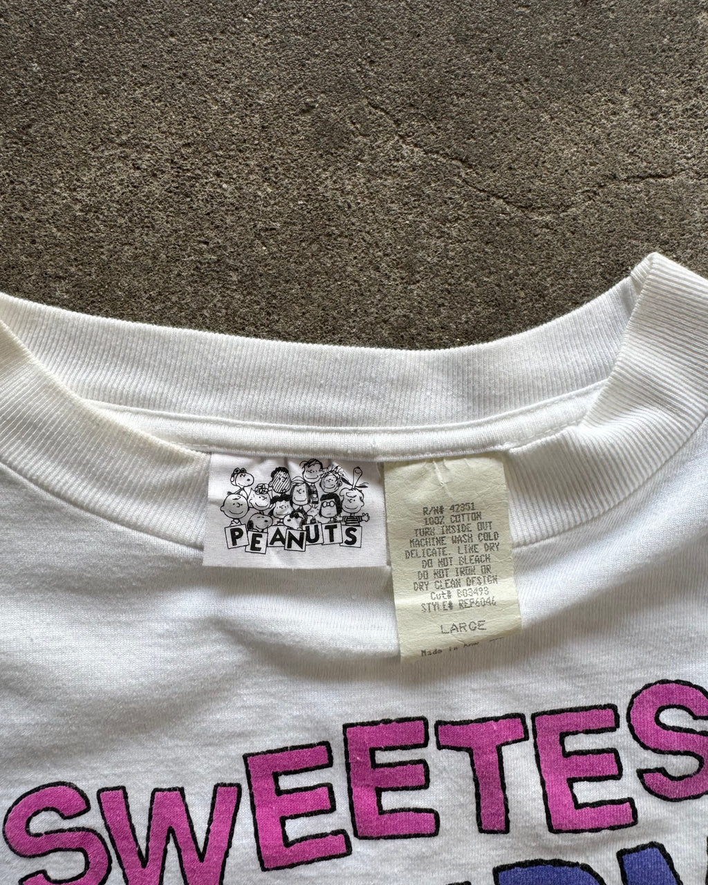 90’s PEANUTS “snoopy” t-shirt LARGE