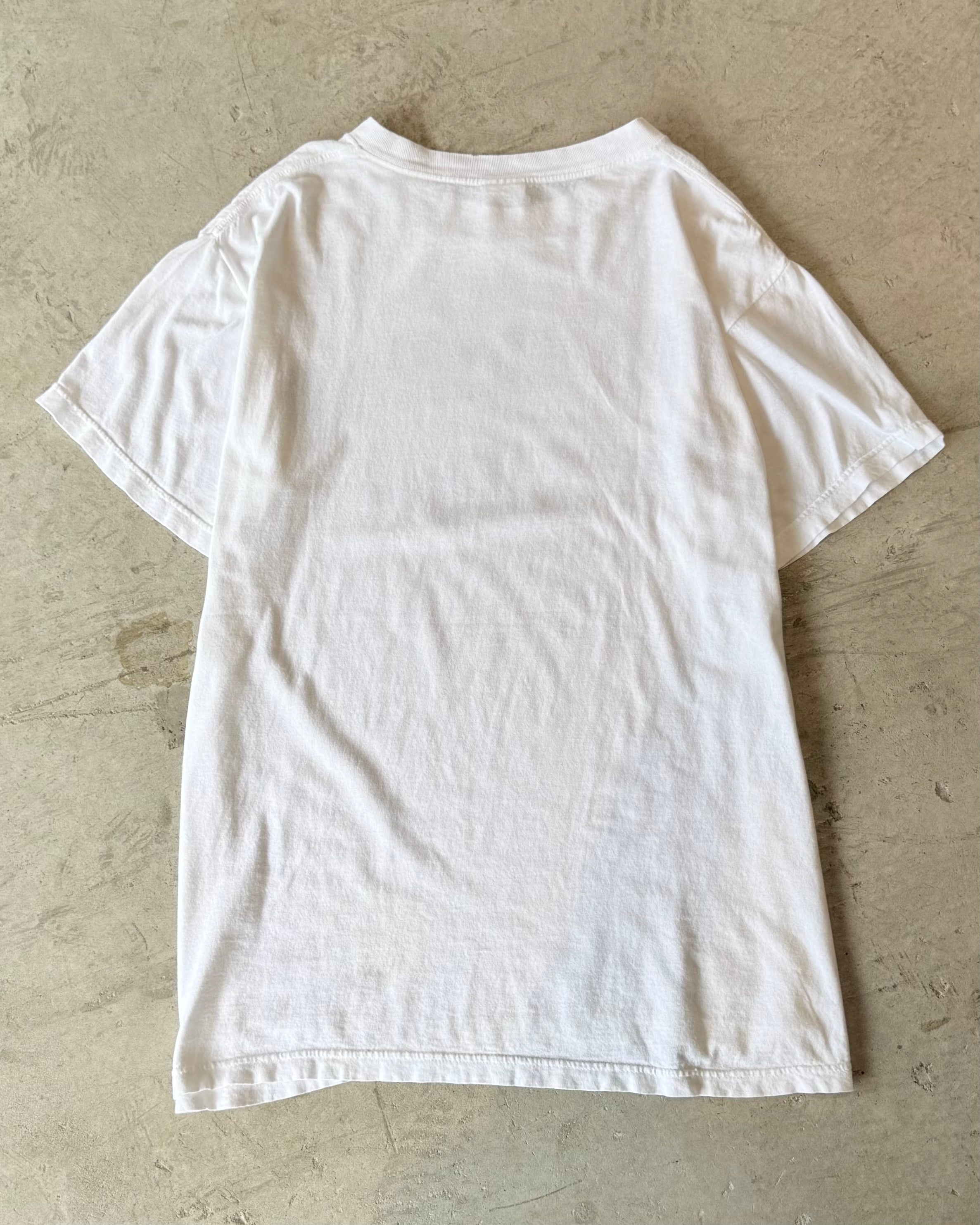 90's
"message" t-shirt large