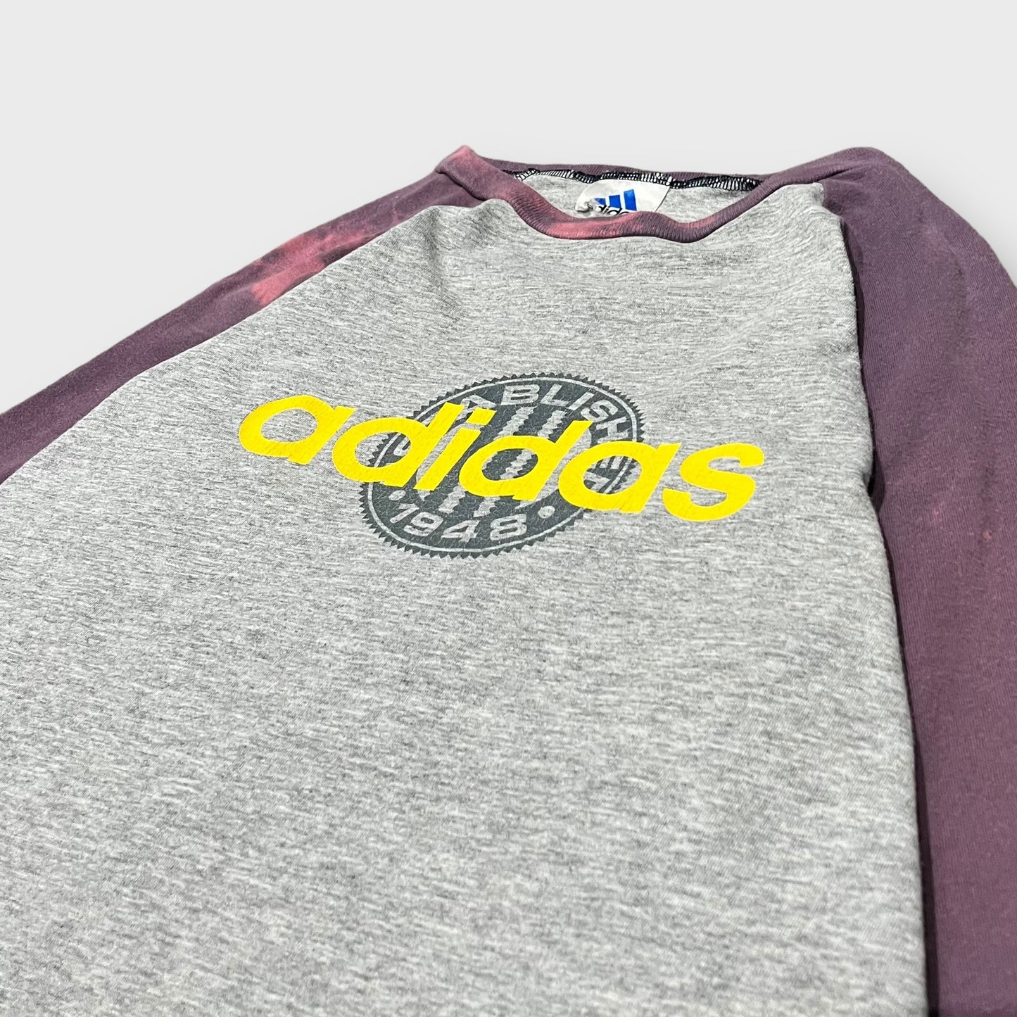 90’s “adidas” raglan t-shirt