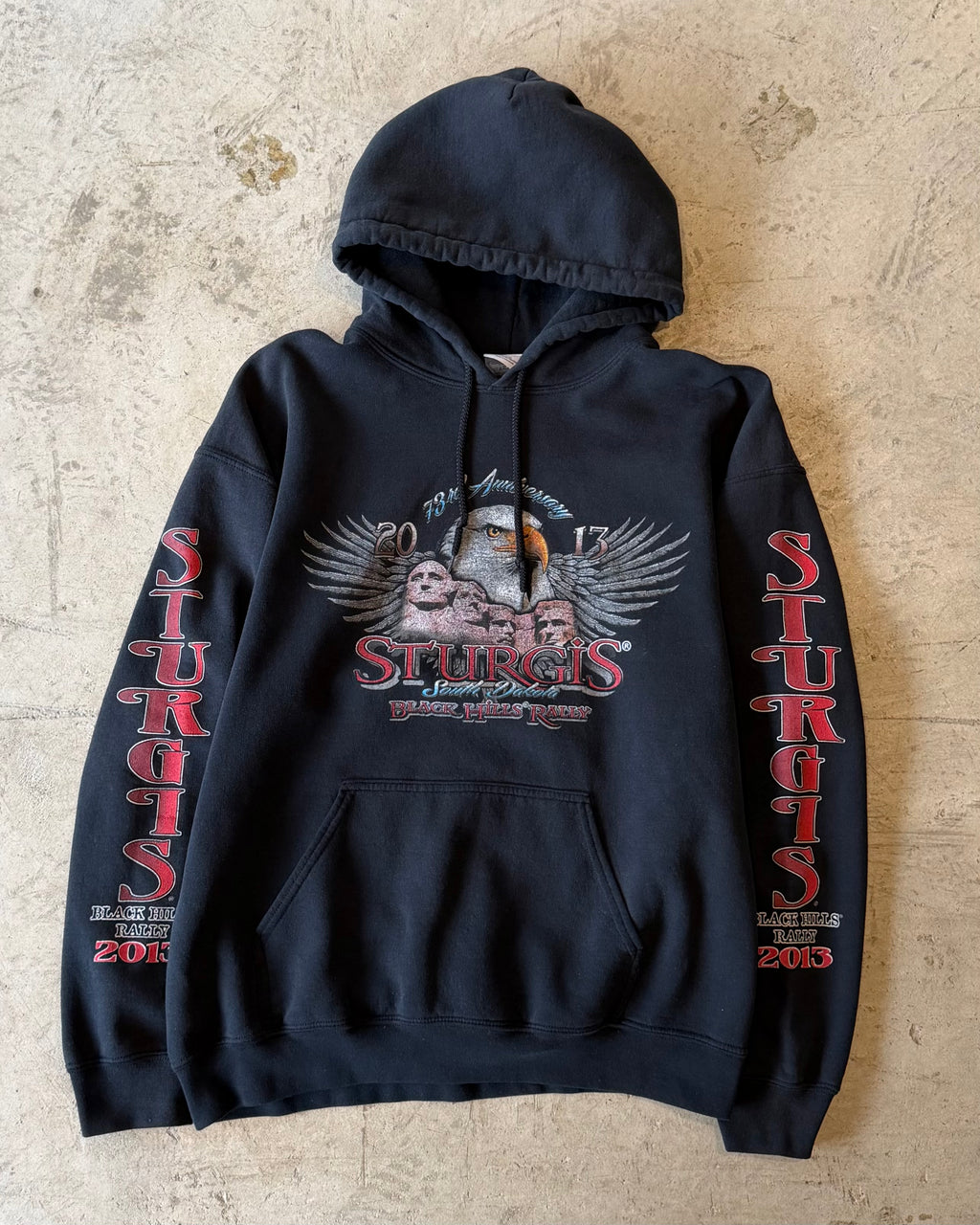 00’s “STURGIS”
pull-over hoodie LARGE