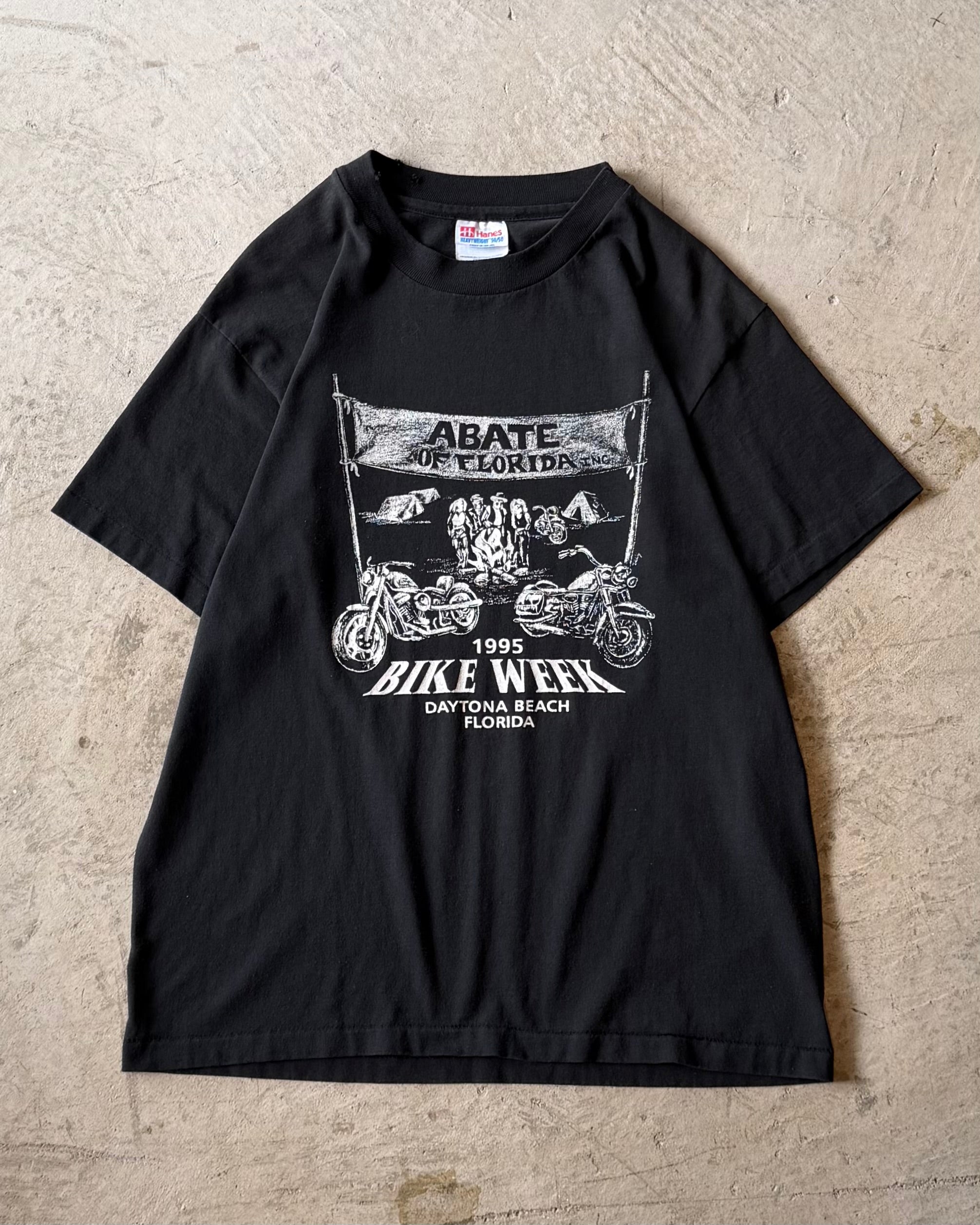 90’s print t-shirt MEDIUM