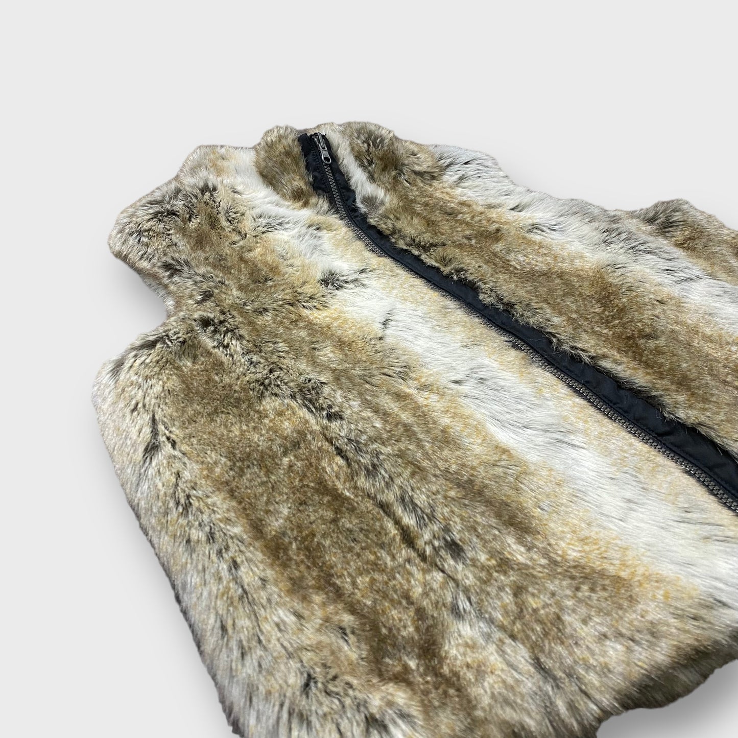 Reversible fur vest