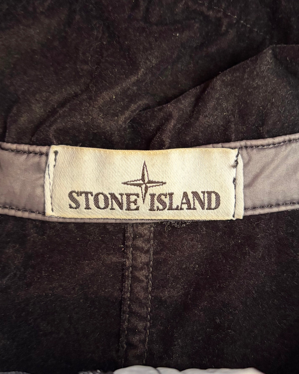 00’s “STONE ISLAND”
lamy flock hooded jacket