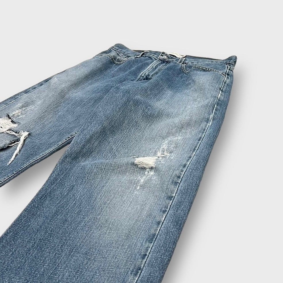 00's "LEVI'S"
"569" loose straight damage denim