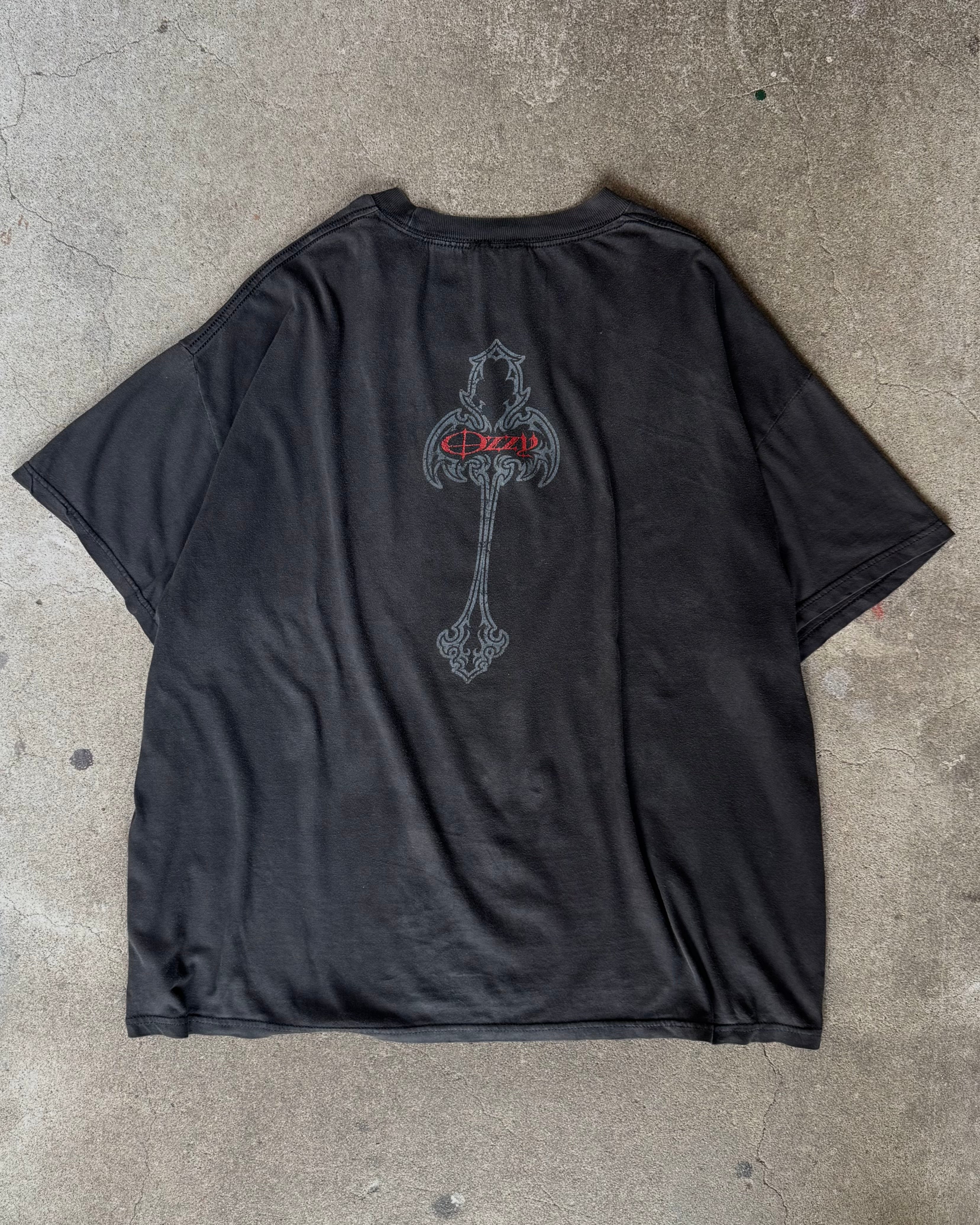 00’s “Ozzy Osbourne”
musician t-shirt X-LARGE