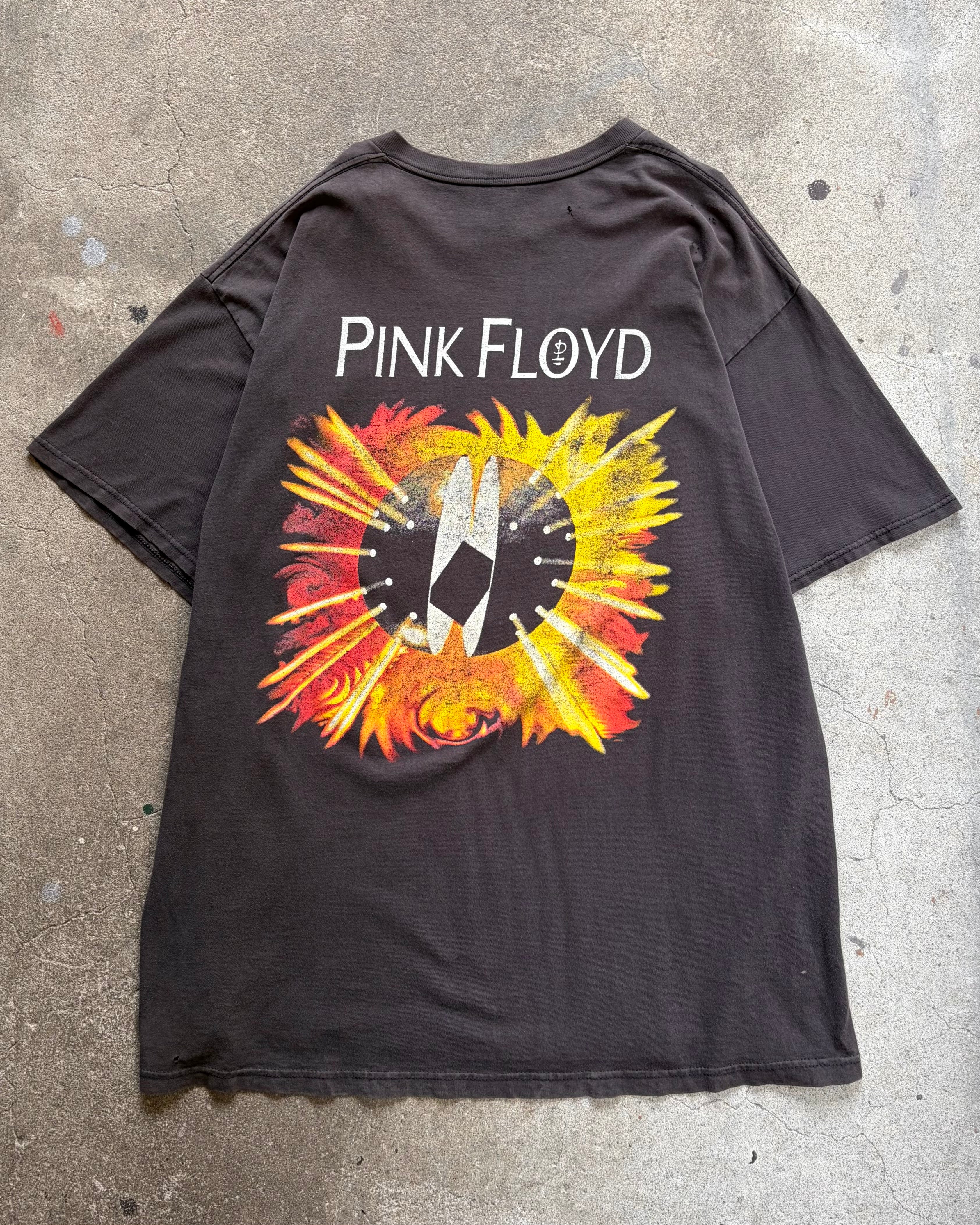 90’s “PINK FLOYD” band t-shirt X-large