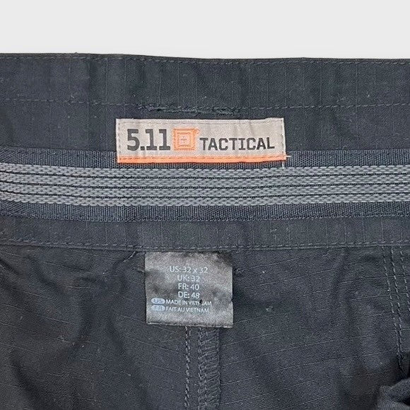 90’s “5.11 TACTICAL” cargo pants