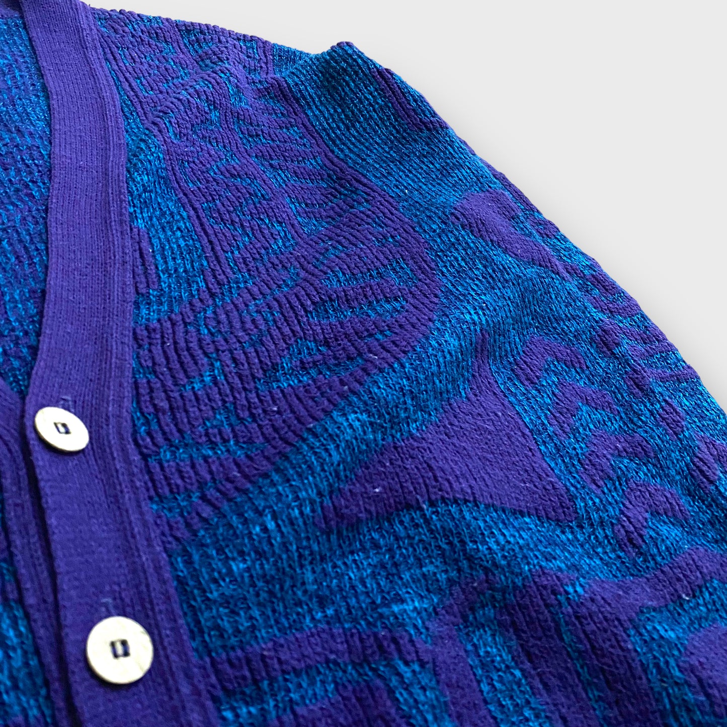 Pattern knit cardigan
