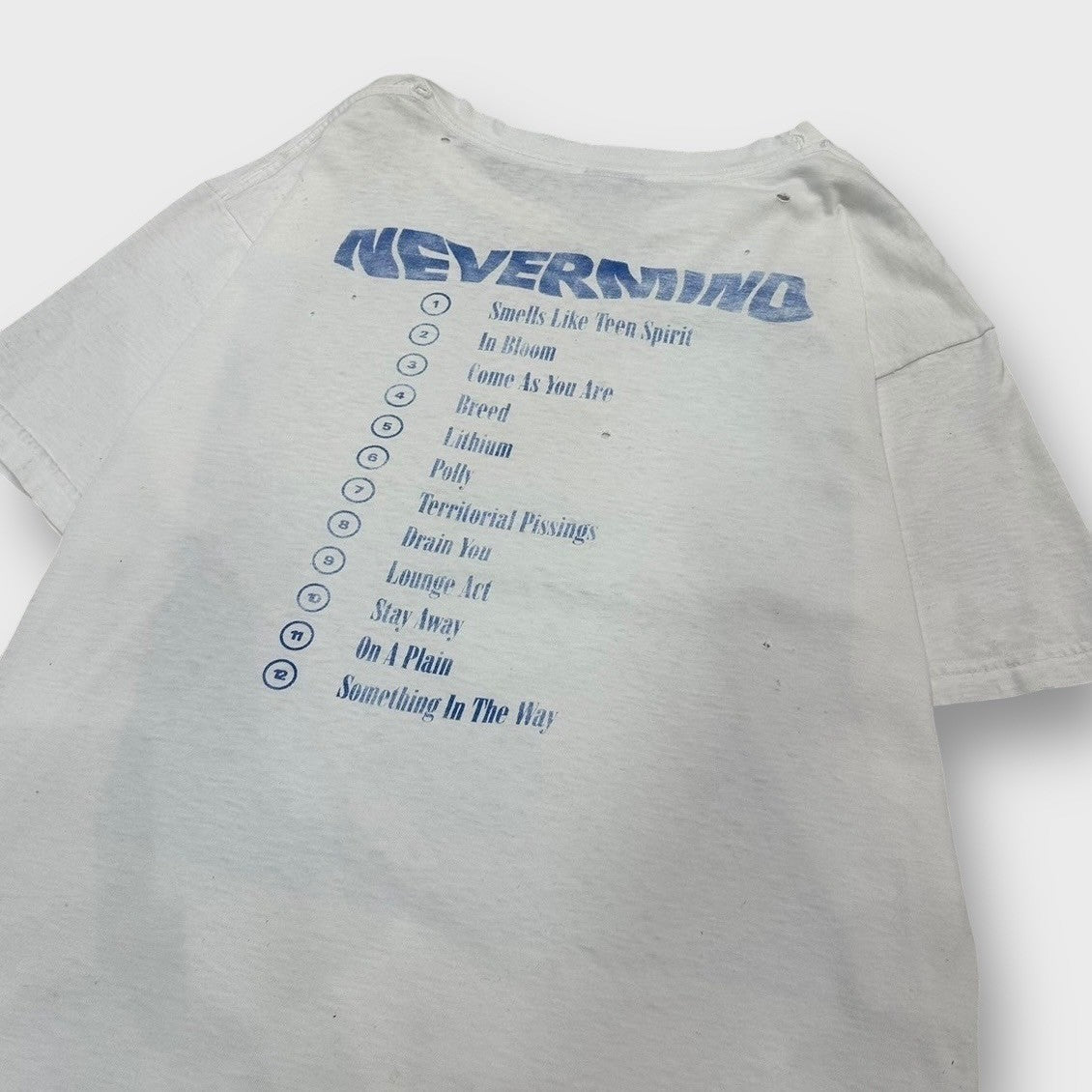 90's "NIRVANA"
"NEVERMIND" band t-shirt