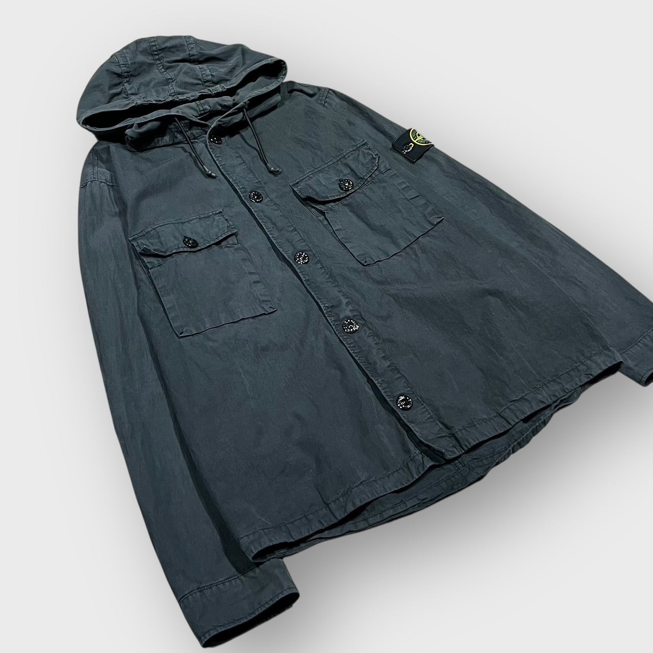 00’s “STONE ISLAND”
hooded jacket