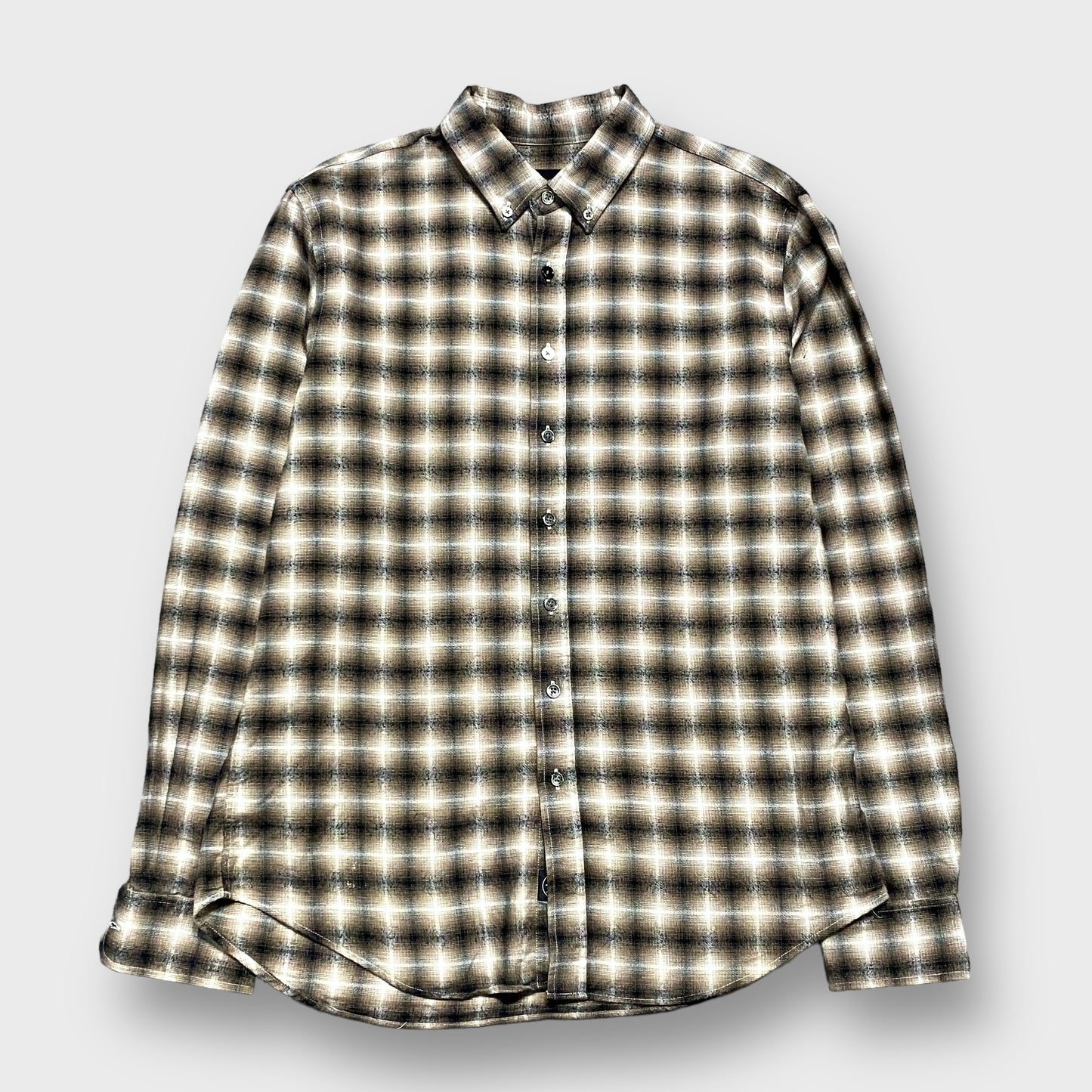 00's "OUTCLASS" Ombre check pattern shirt