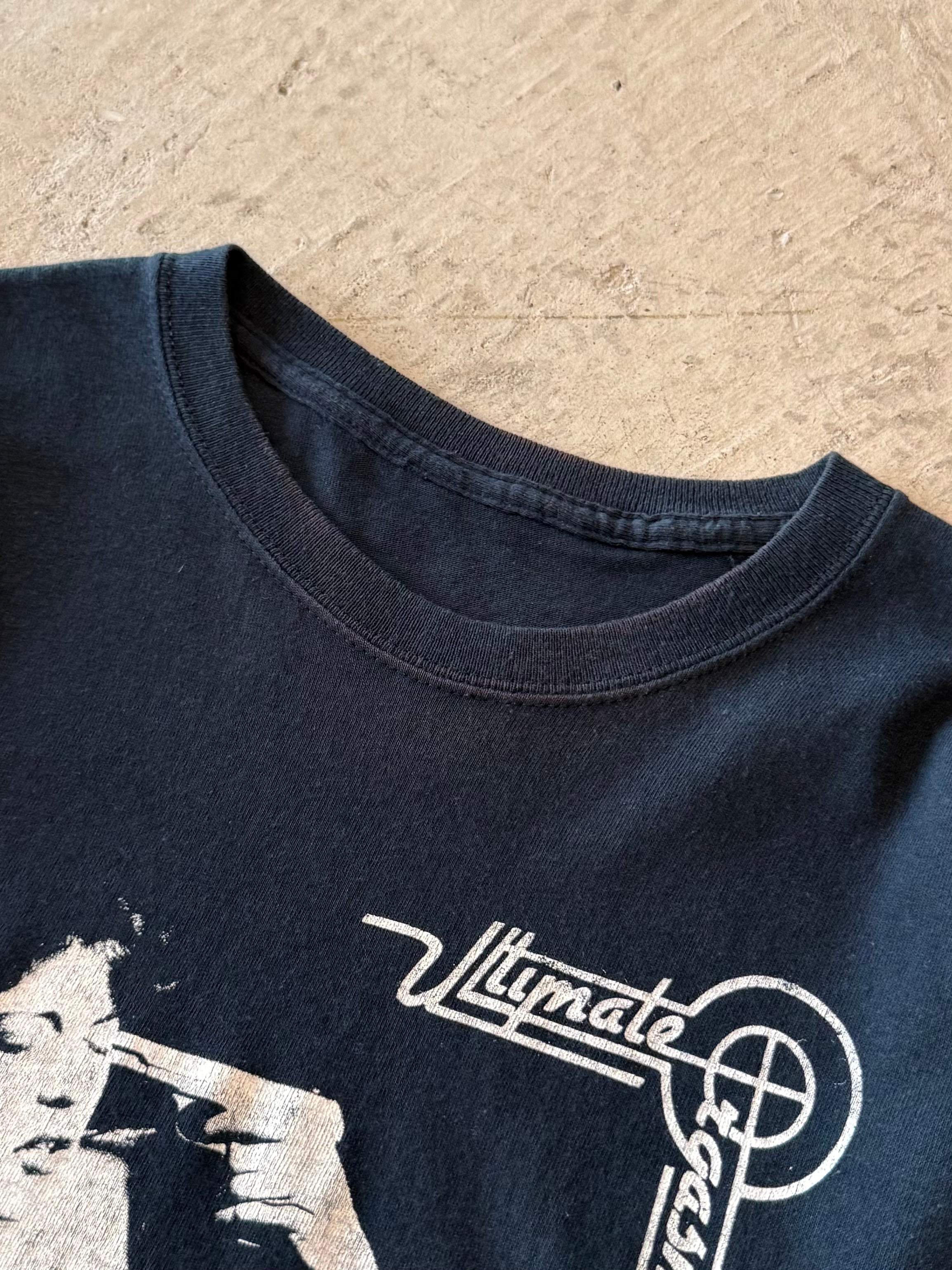 00’s “graphic” t-shirt