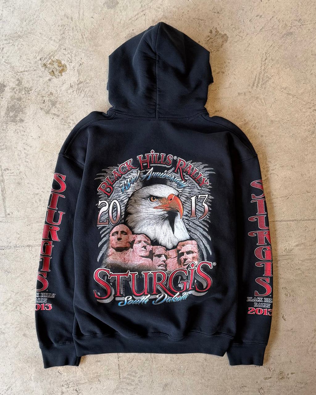 00’s “STURGIS”
pull-over hoodie LARGE