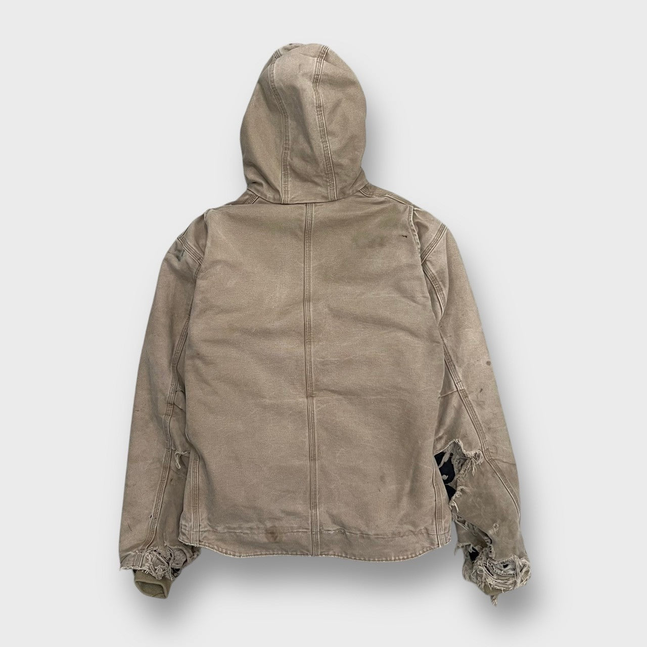 90's Carhartt
faded boro active jacket