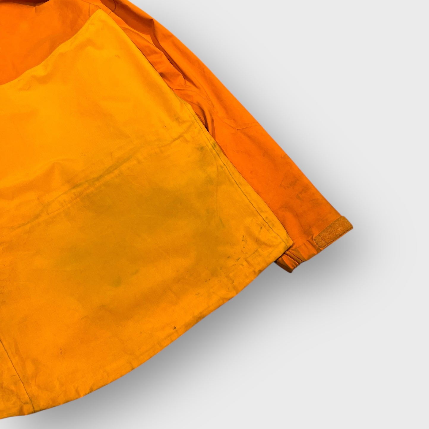 00’s “AR'CTERYX” alpha sv jacket