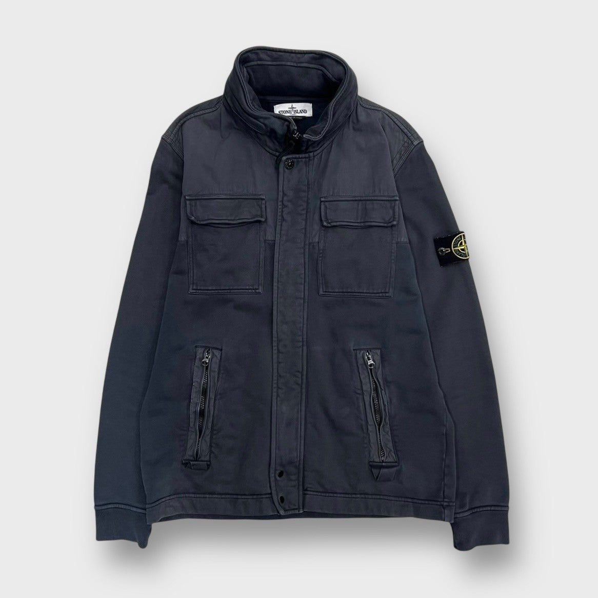 00's "STONE ISLAND"
Zip up jacket