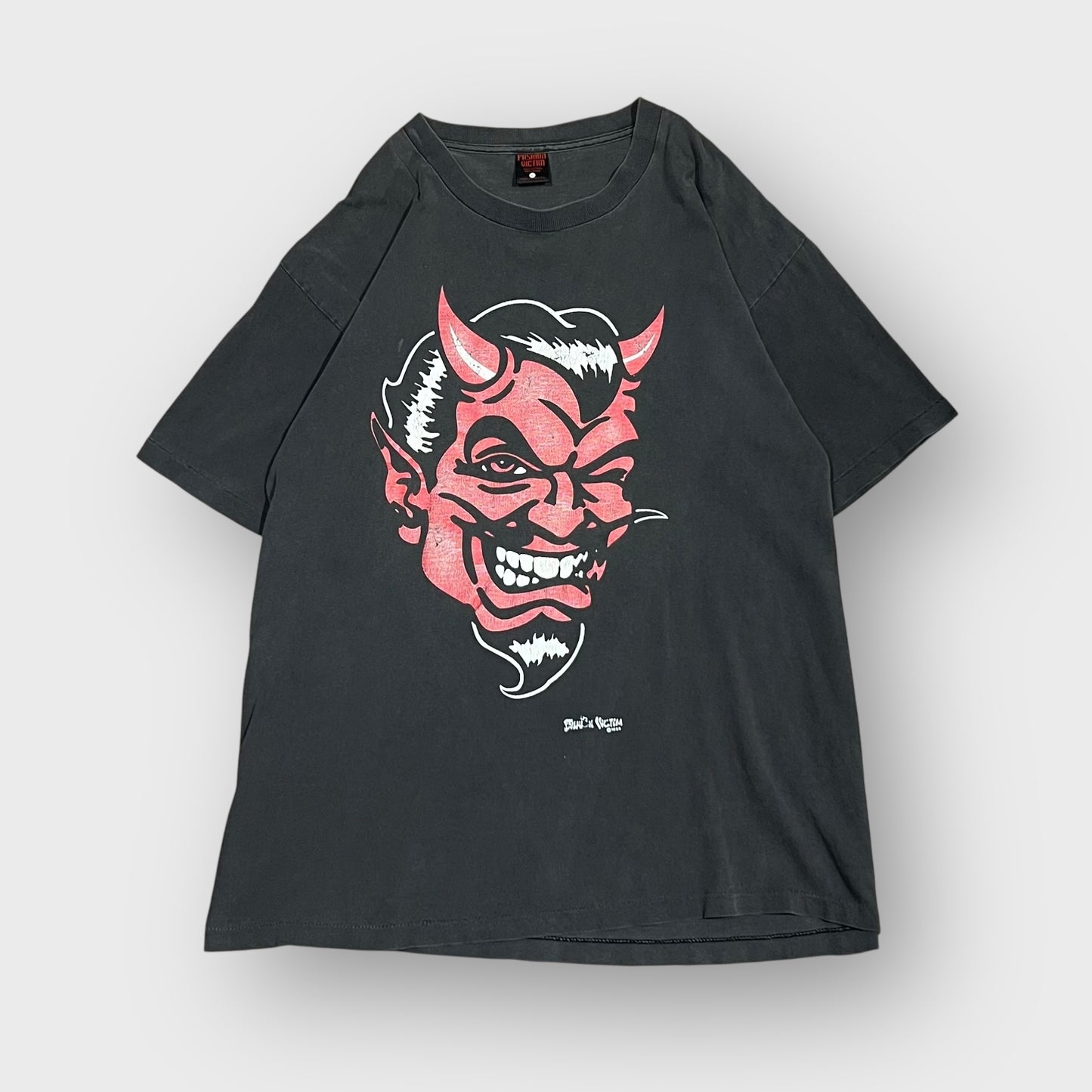 90’s Fashion Victim “DEVIL” t-shirt