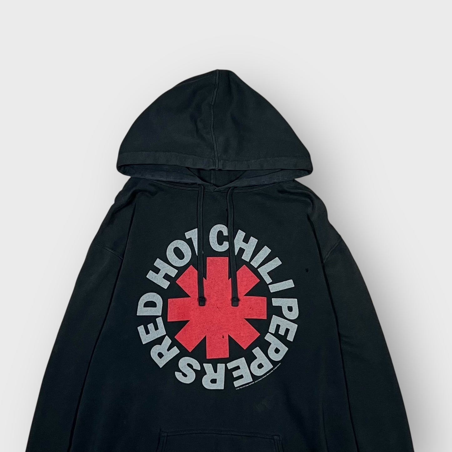 00’s “RED HOT CHILI PEPPERS” band hoodie