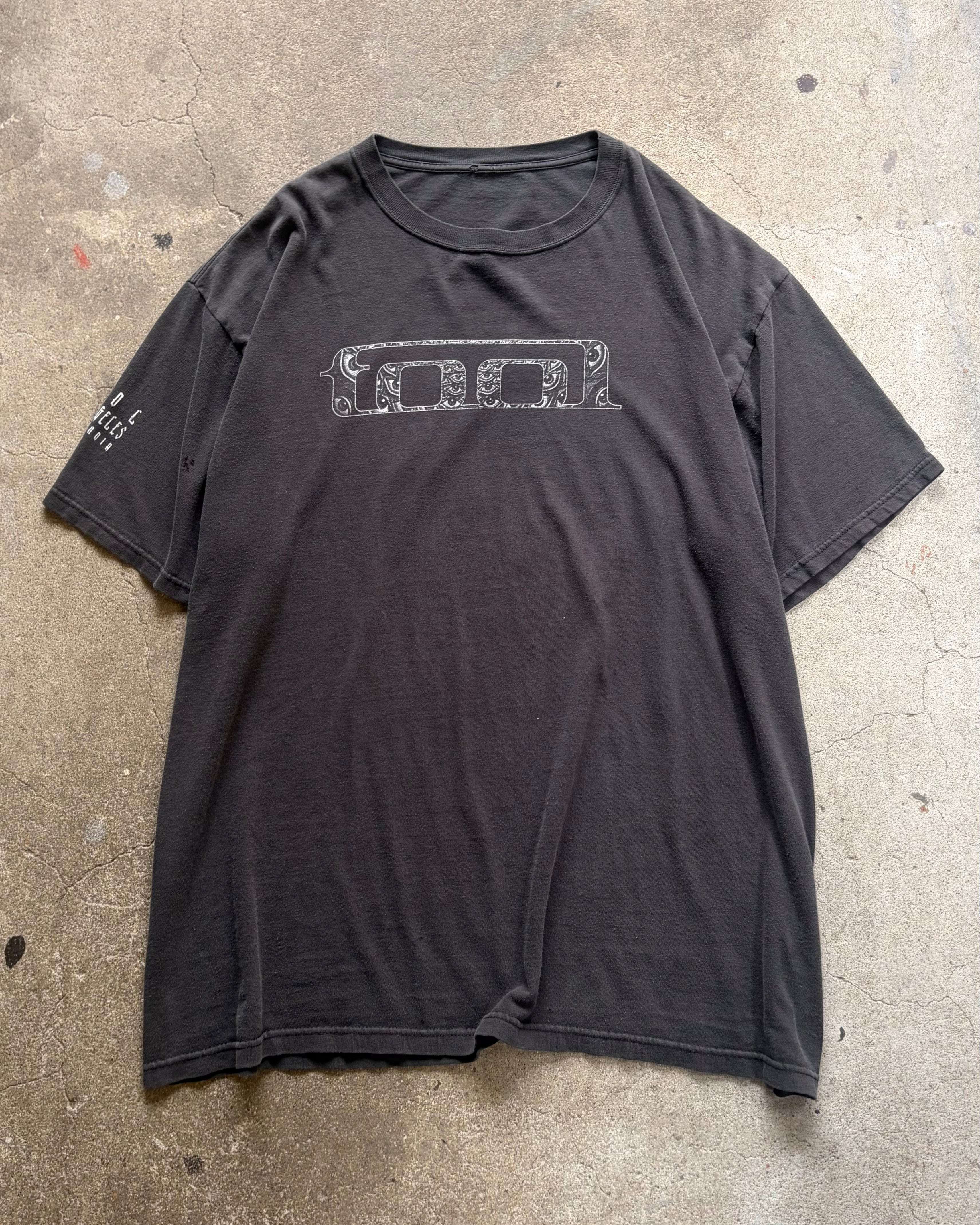 00’s “tool” tour t-shirt