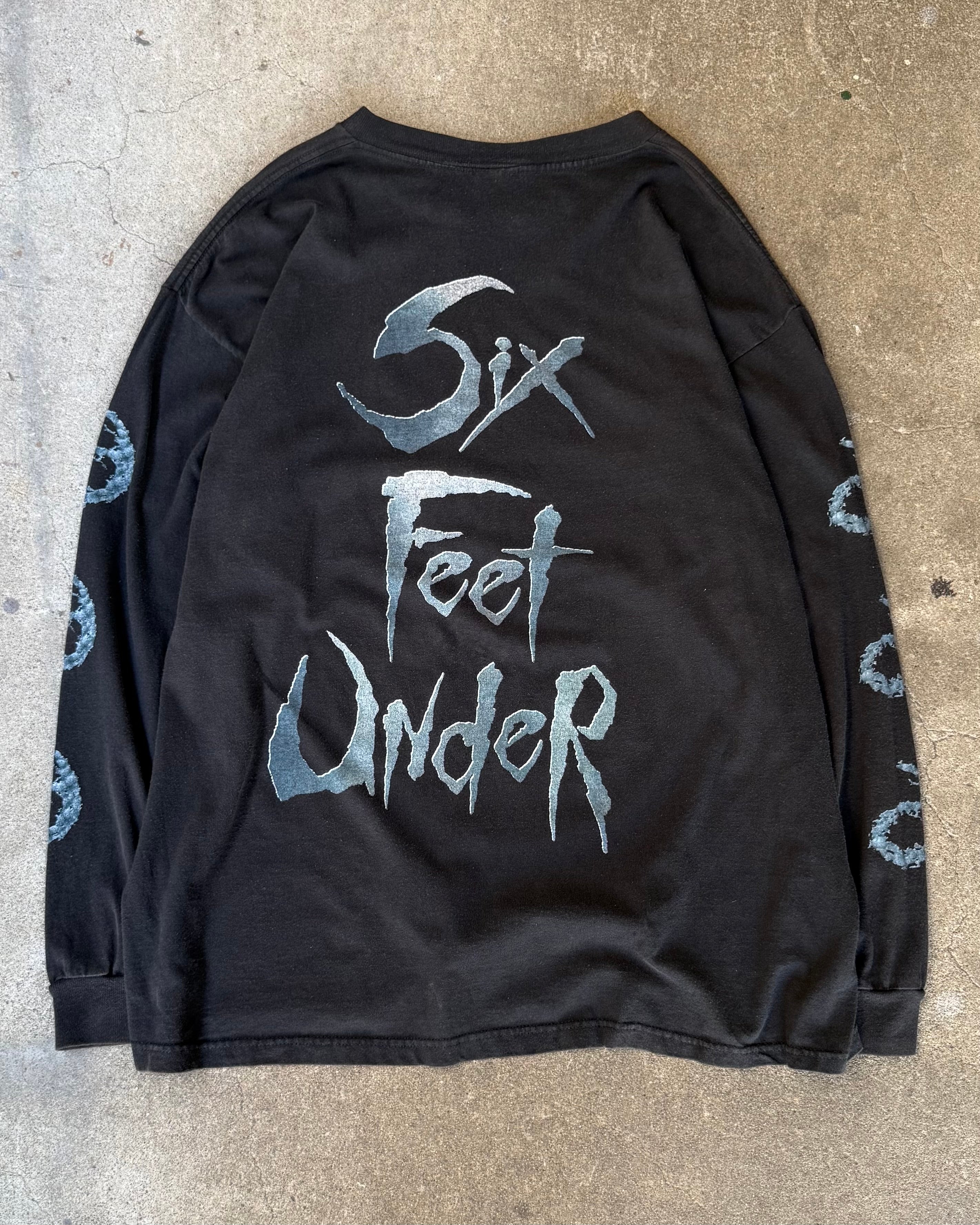 90’s-00’s “SIX FEET UNDER”
band I/s t-shirt X-LARGE