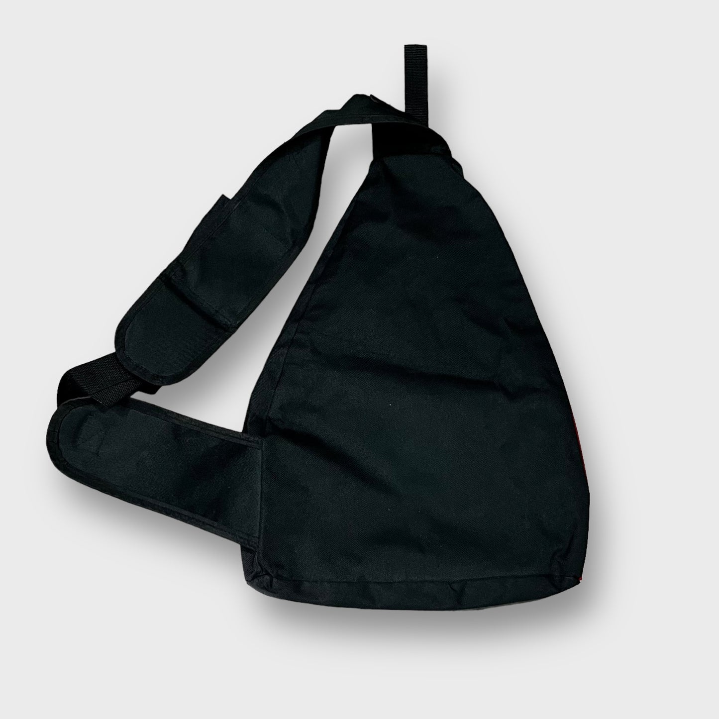 “OAKLEY”sling bag