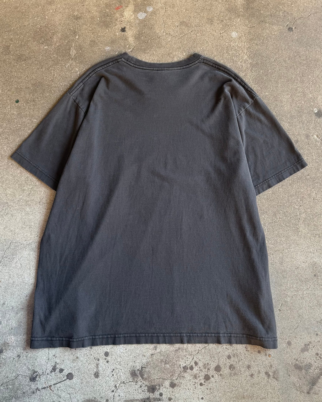 00’s “KISS” band t-shirt X-LARGE