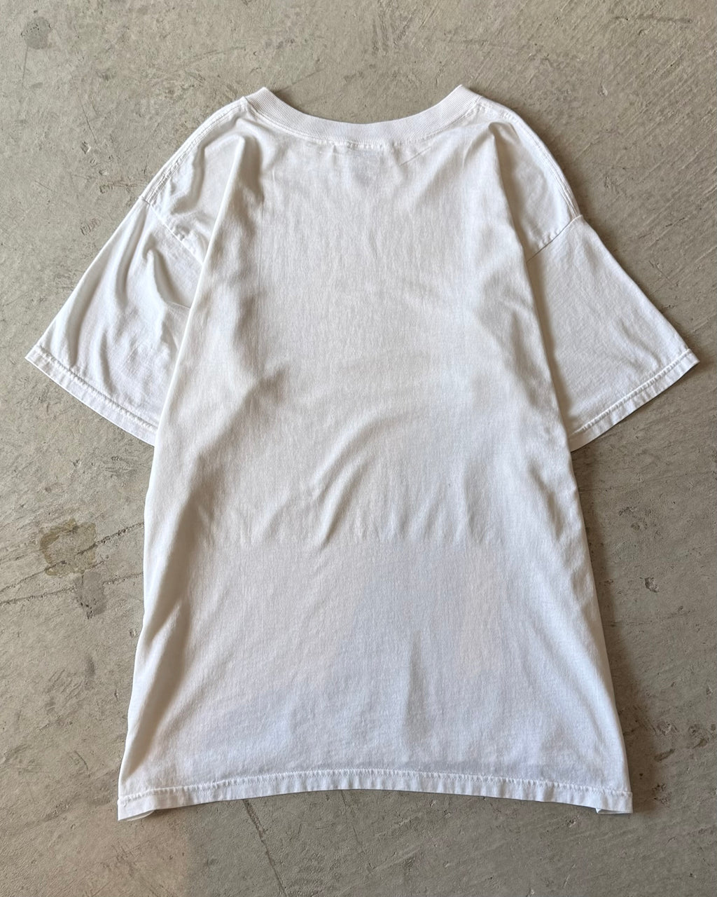 90's
"MARIA" art t-shirt x-large