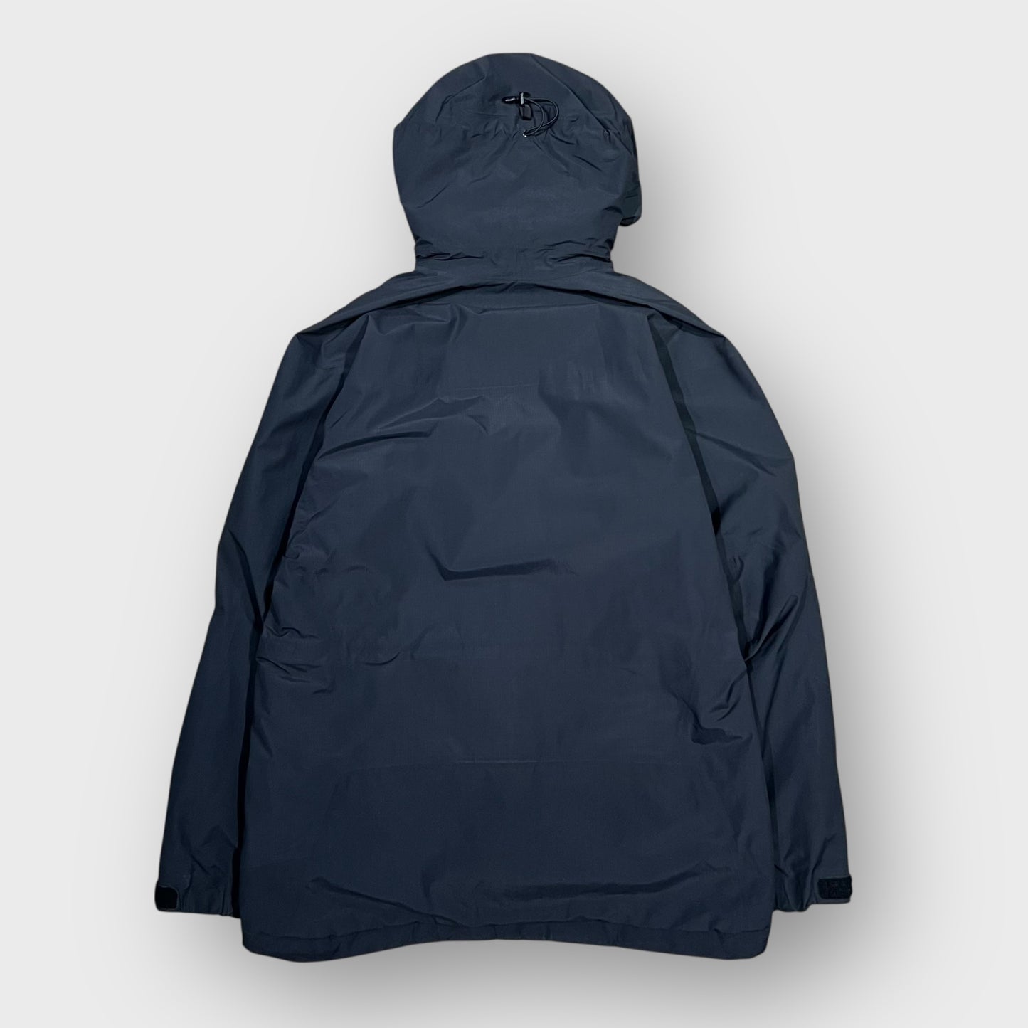 00’s “ARC’TERYX”
fission sv jacket