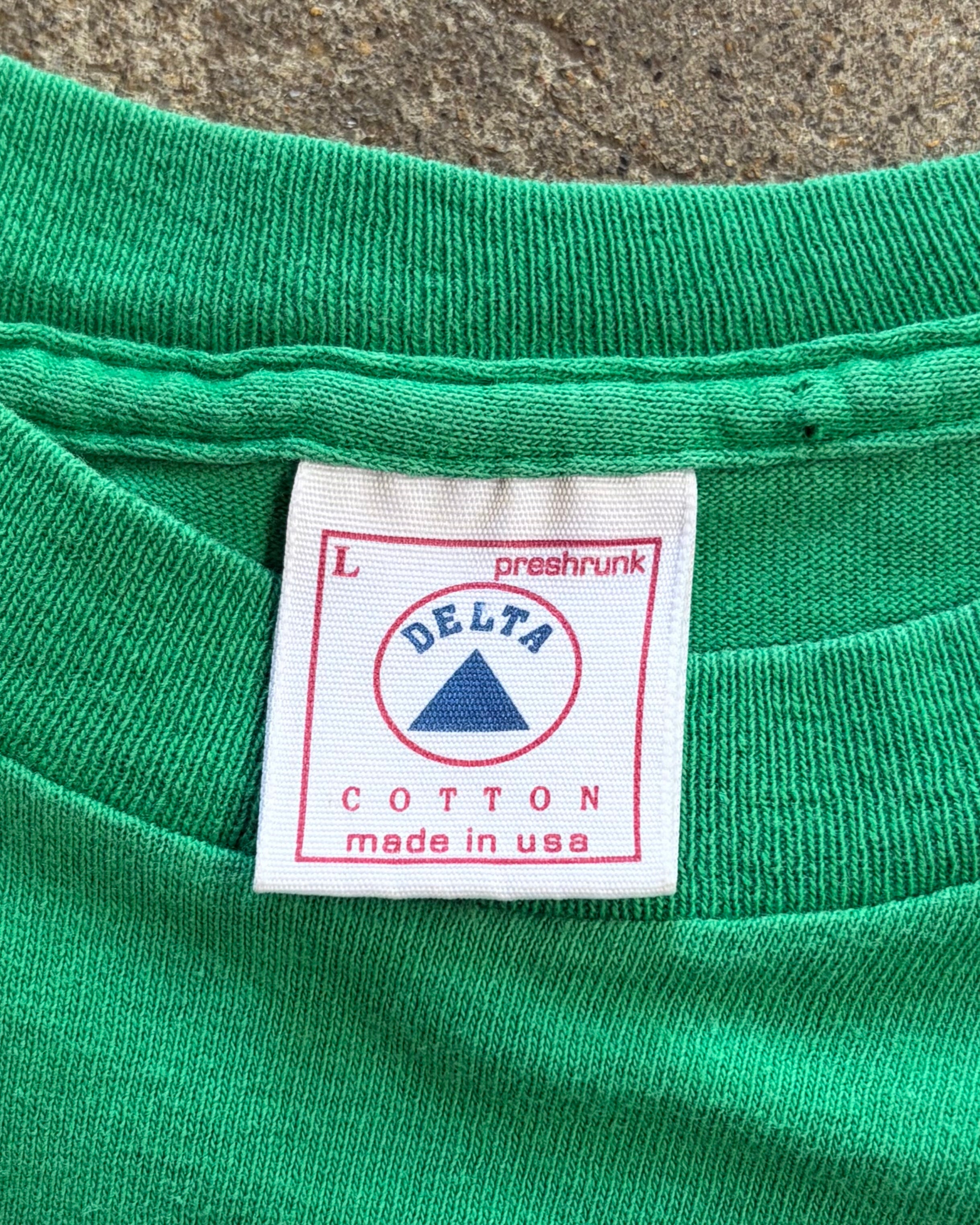 90’s “SNOOPY” character t-shirt large