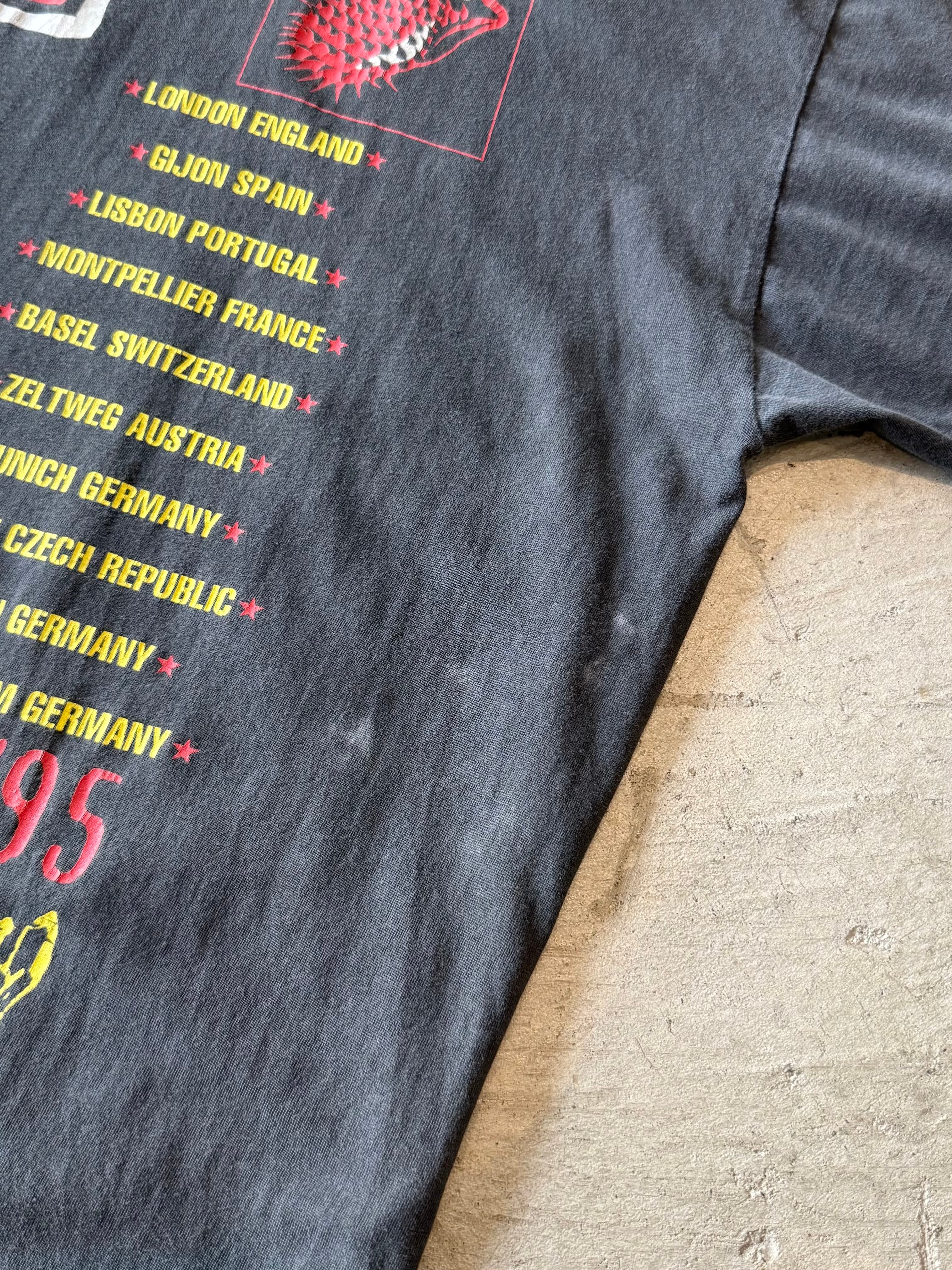 90’s The Rolling Stones
“Voodoo Lounge”tour t-shirt