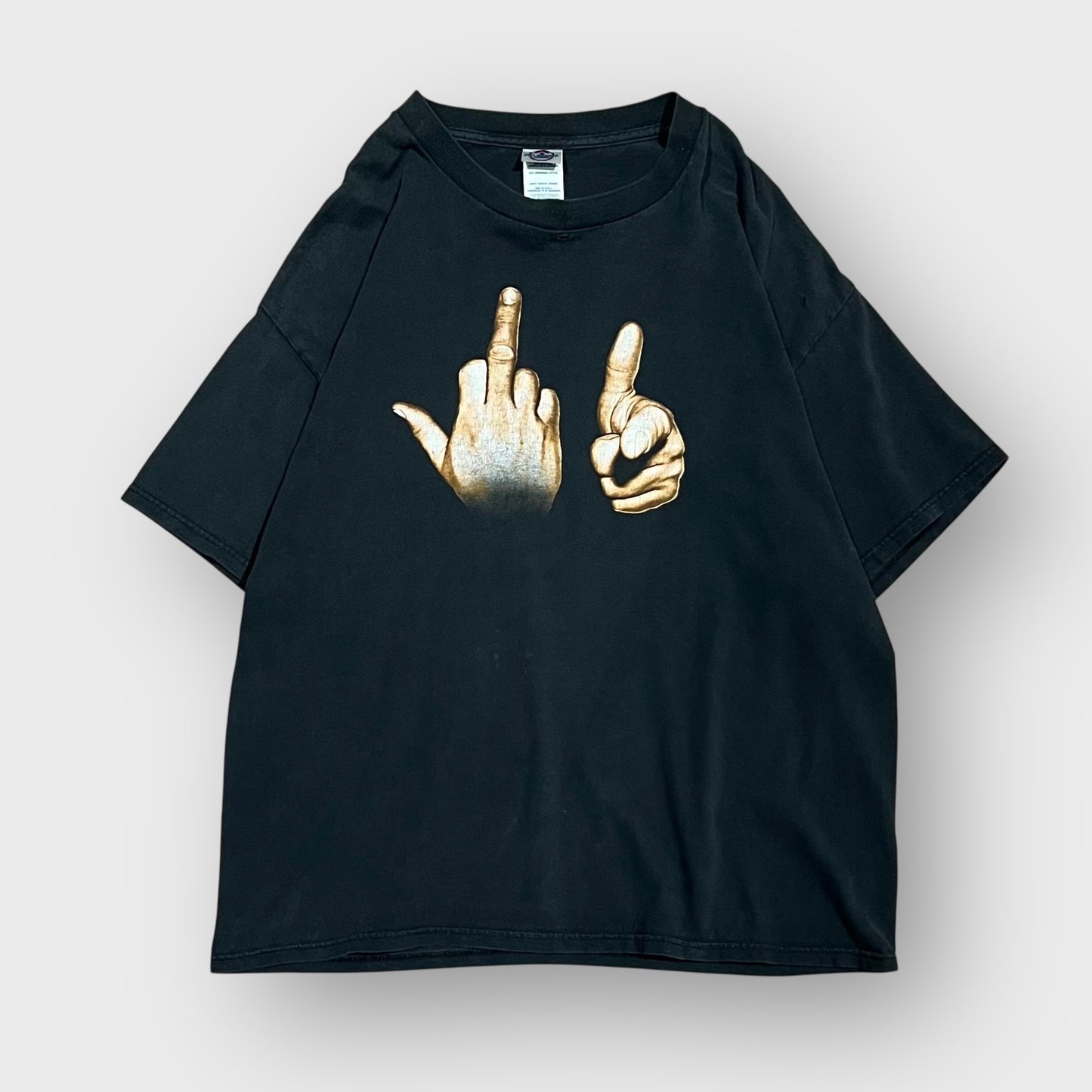 90’s Hand sign t-shirt