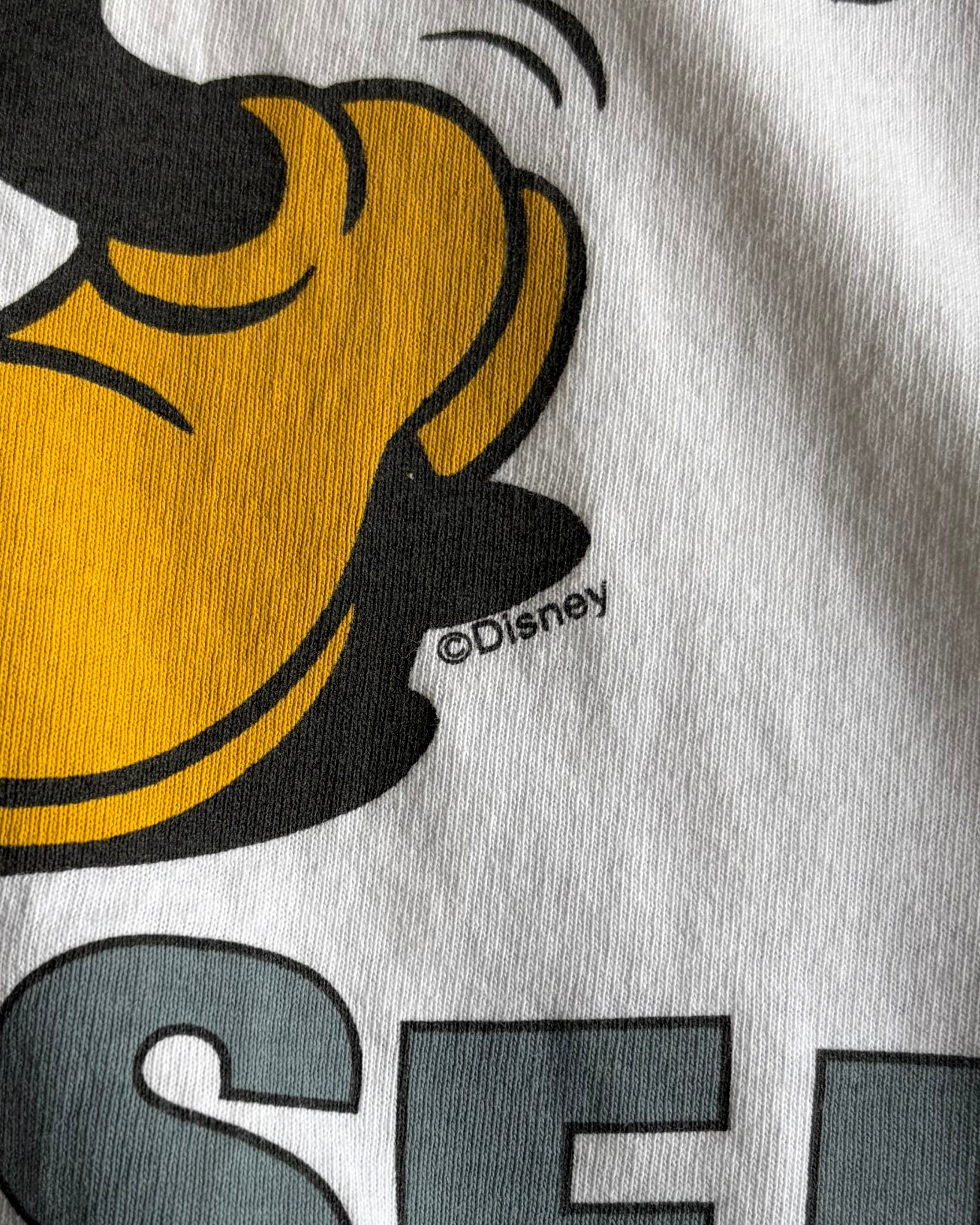 90’s “Mickey Mouse”
character t-shirt