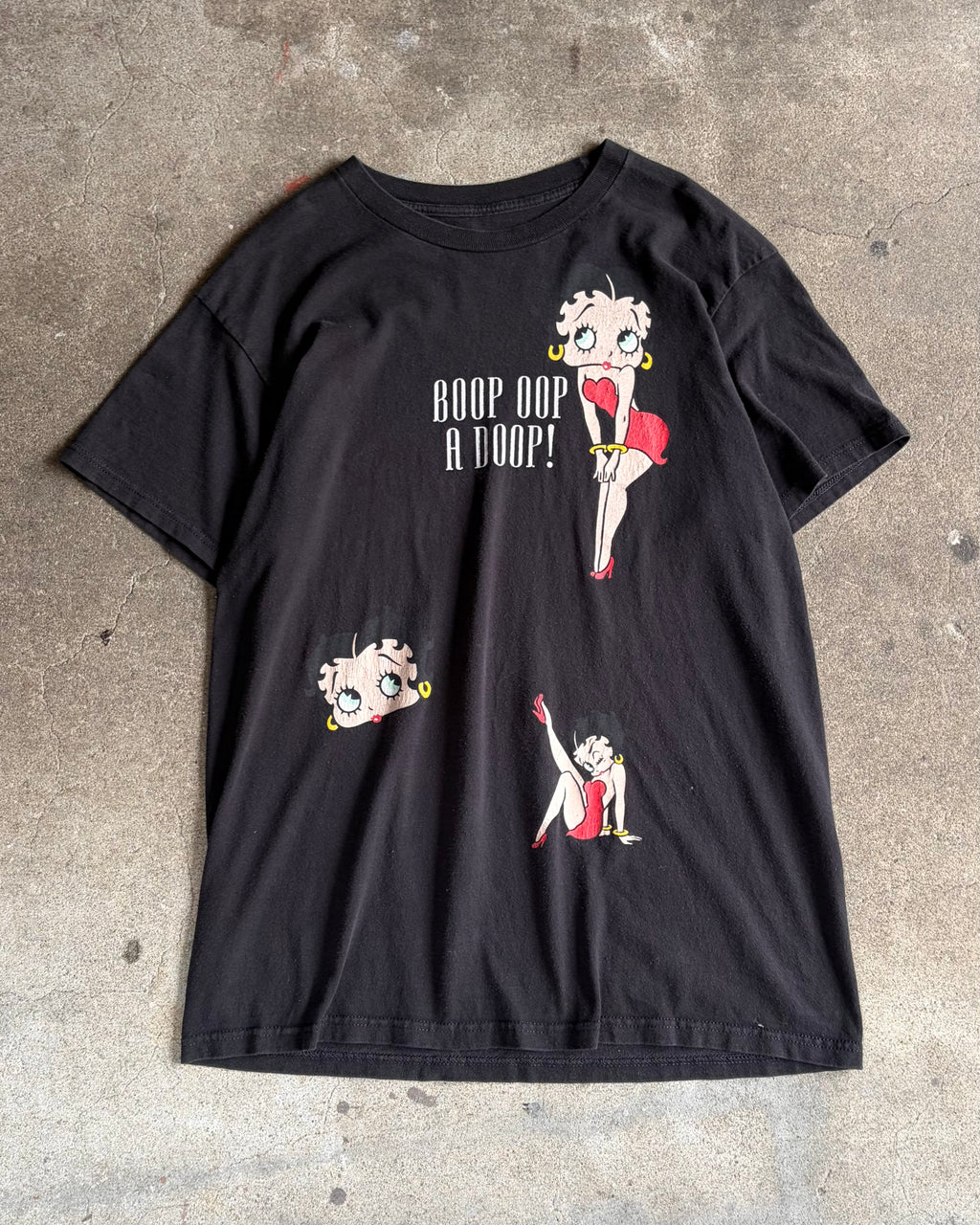 00’s “Betty Boop” character t-shirt LARGE