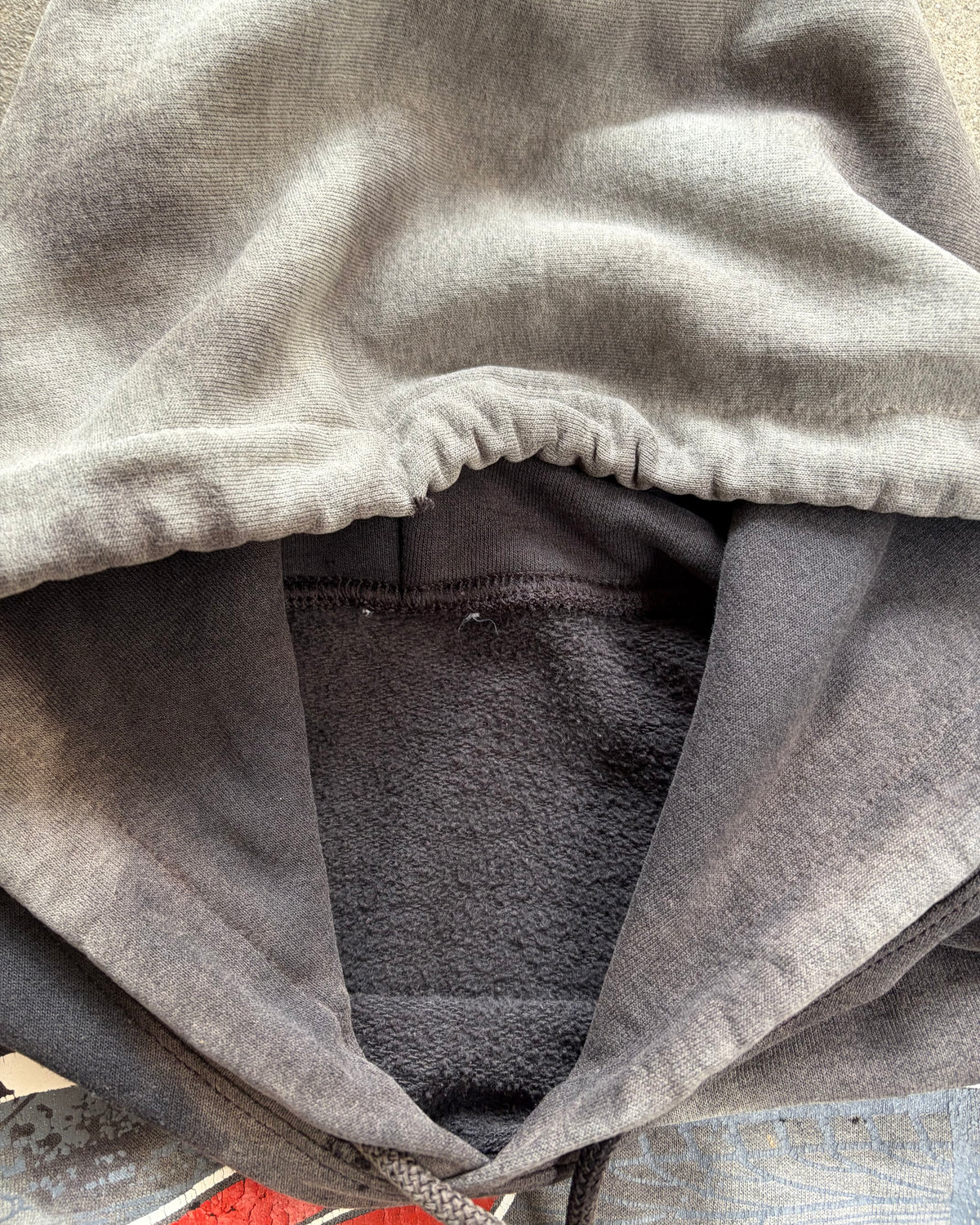 90-00’s “FOX” fade hoodie