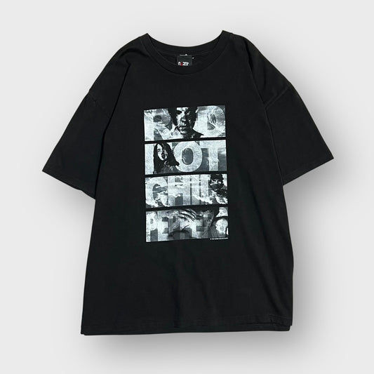 90’s “RED HOT CHILI PEPPERS”
“Californication” t-shirt