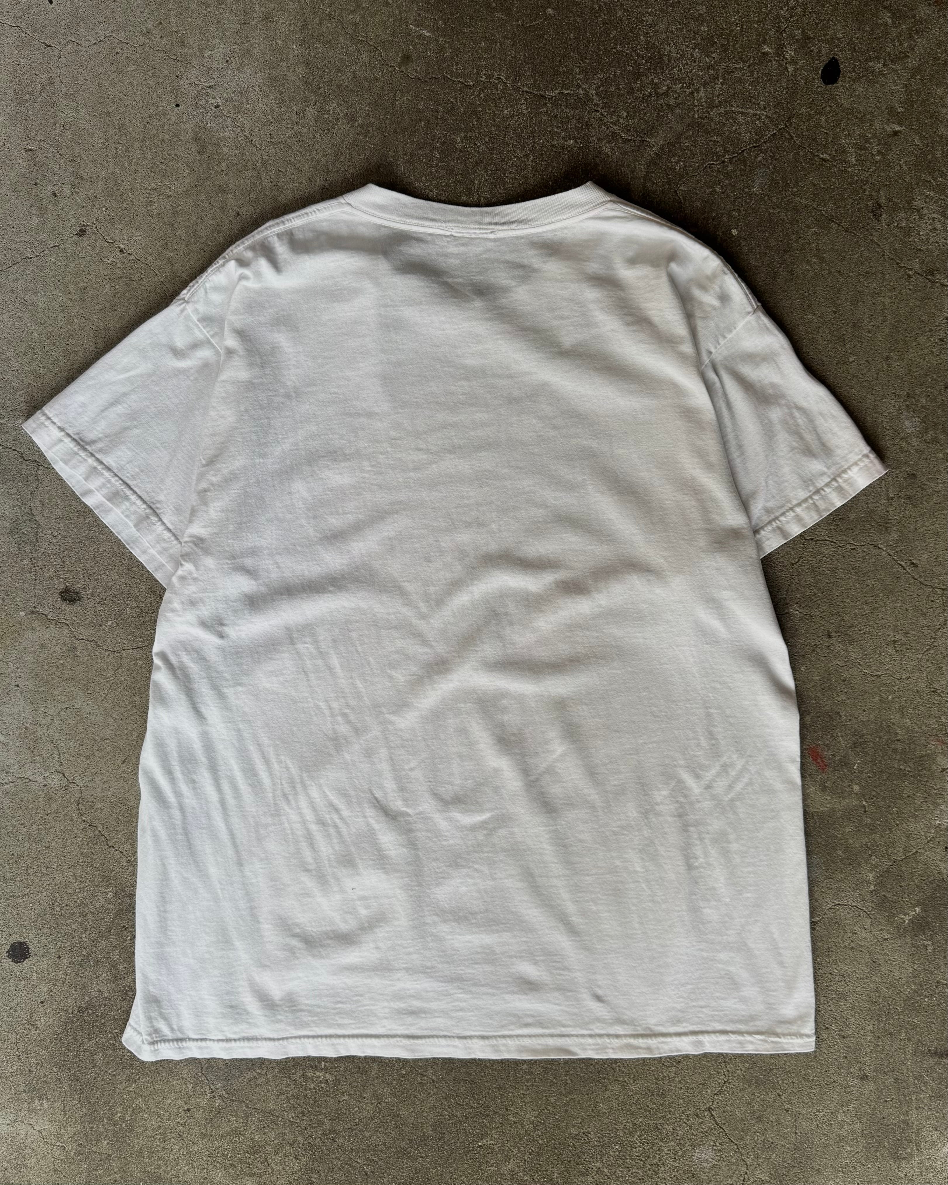 90-00’s “Tweety” character t-shirt