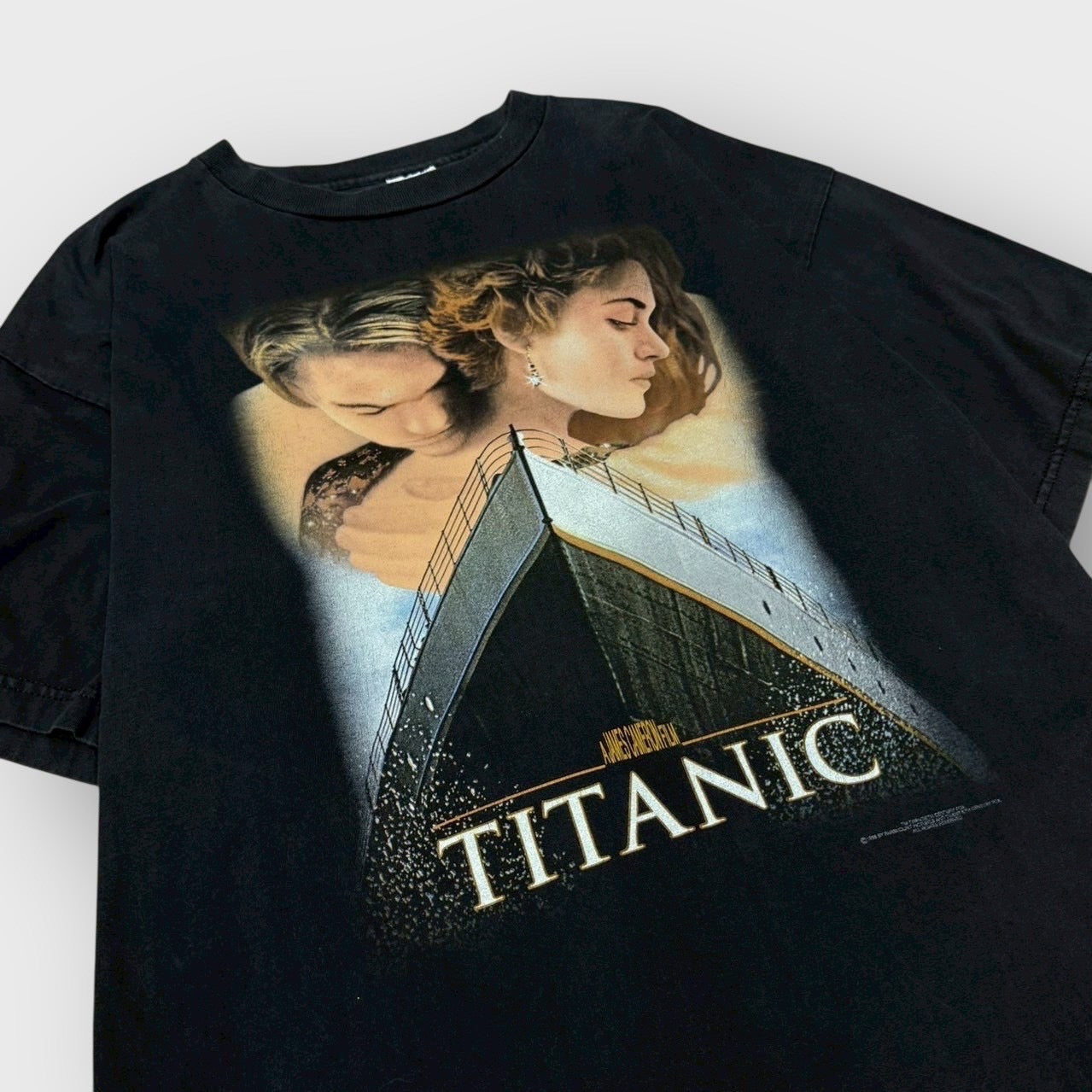 90’s “TITANIC” movie t-shirt