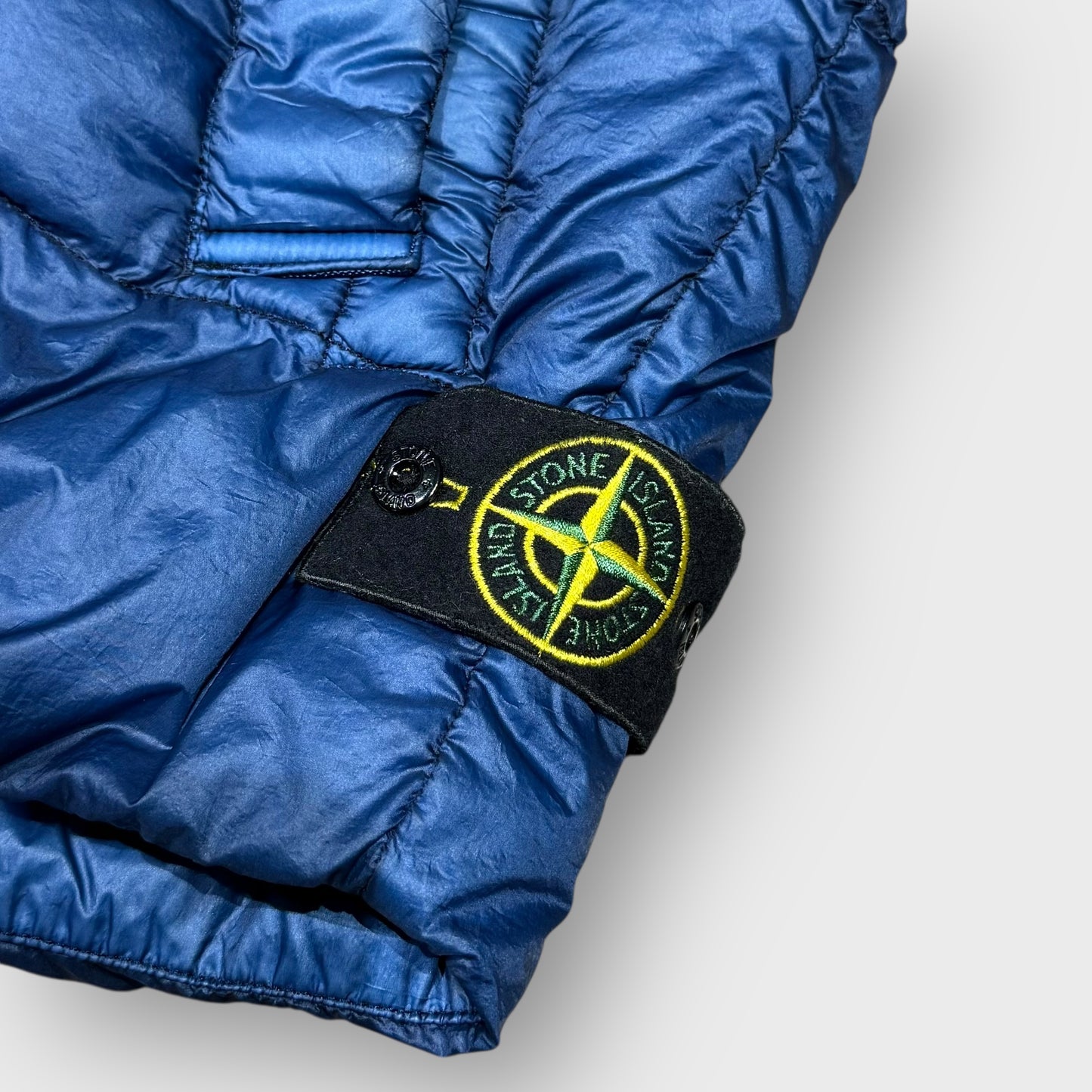 00’s “STONE ISLAND”
garment dyed down vest