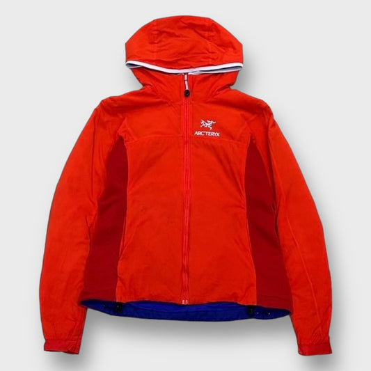 00’s "ARC'TERYX" Atom hooded jacket