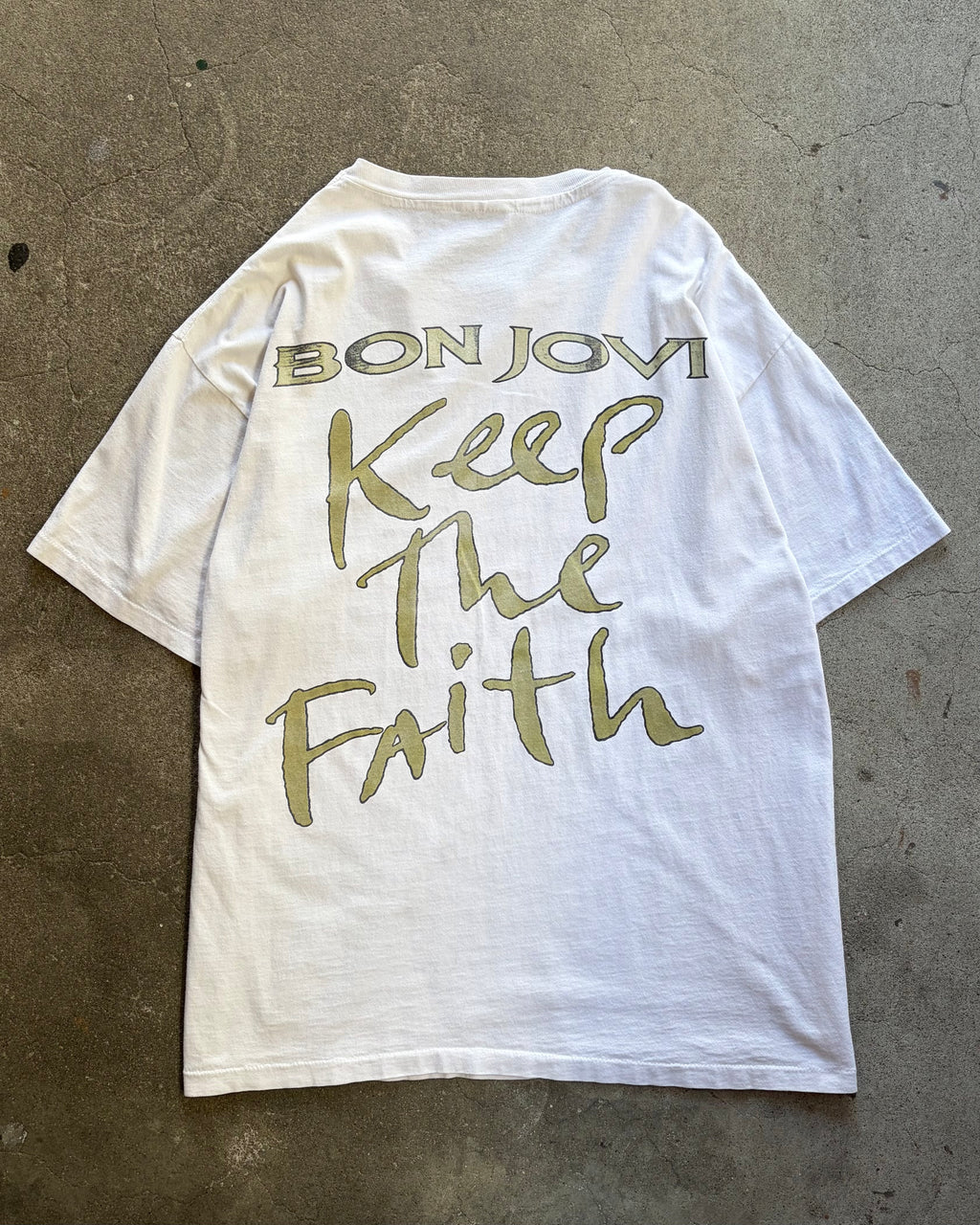 90’s-00’s Bon Jovi
“Keep The Faith” t-shirt X-large