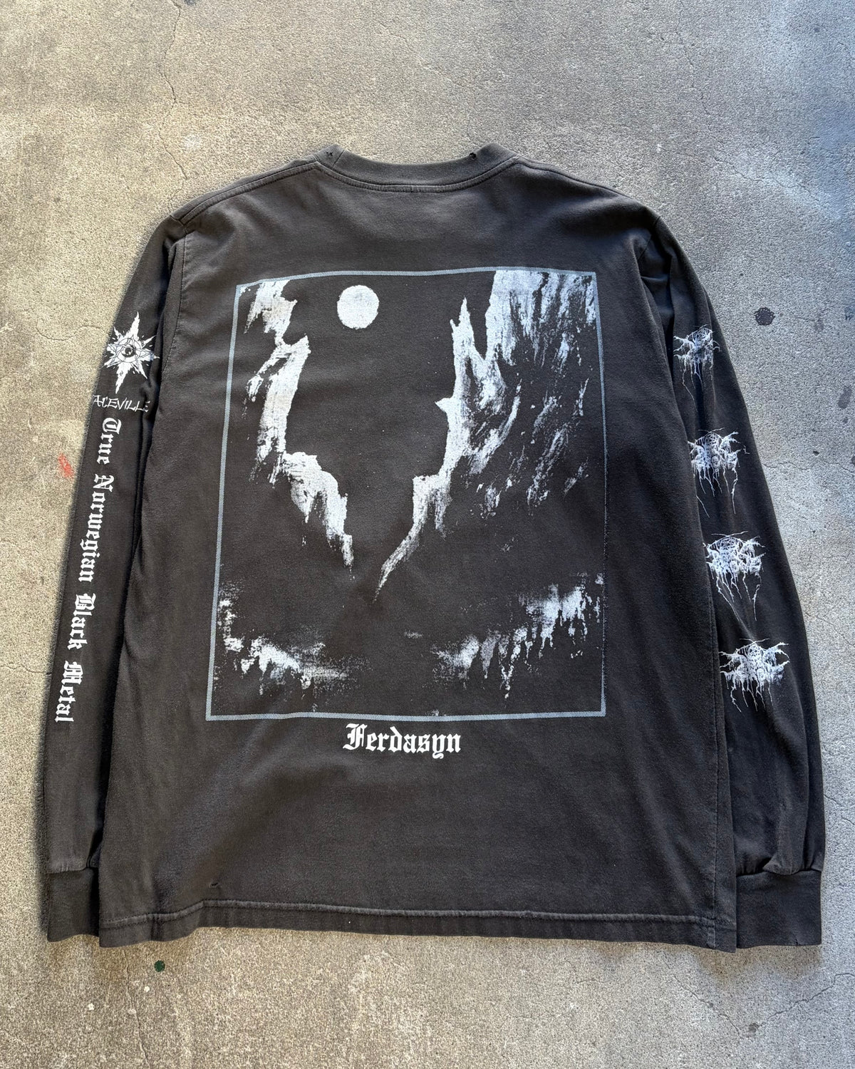 90’s Darkthrone “Transilvanian Hunger” album l/s t-shirt x-large
