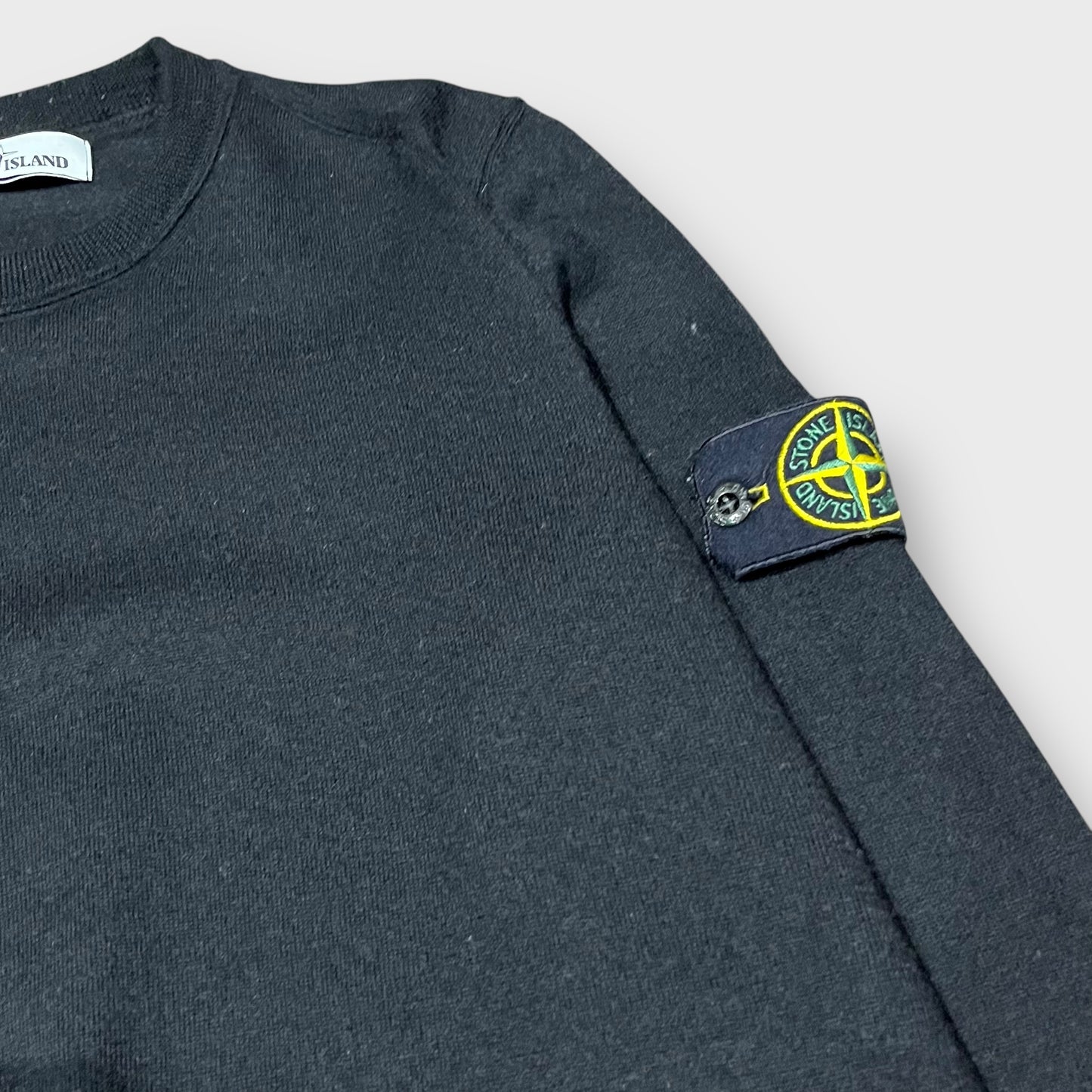 00’s STONE ISLAND
knit shirt